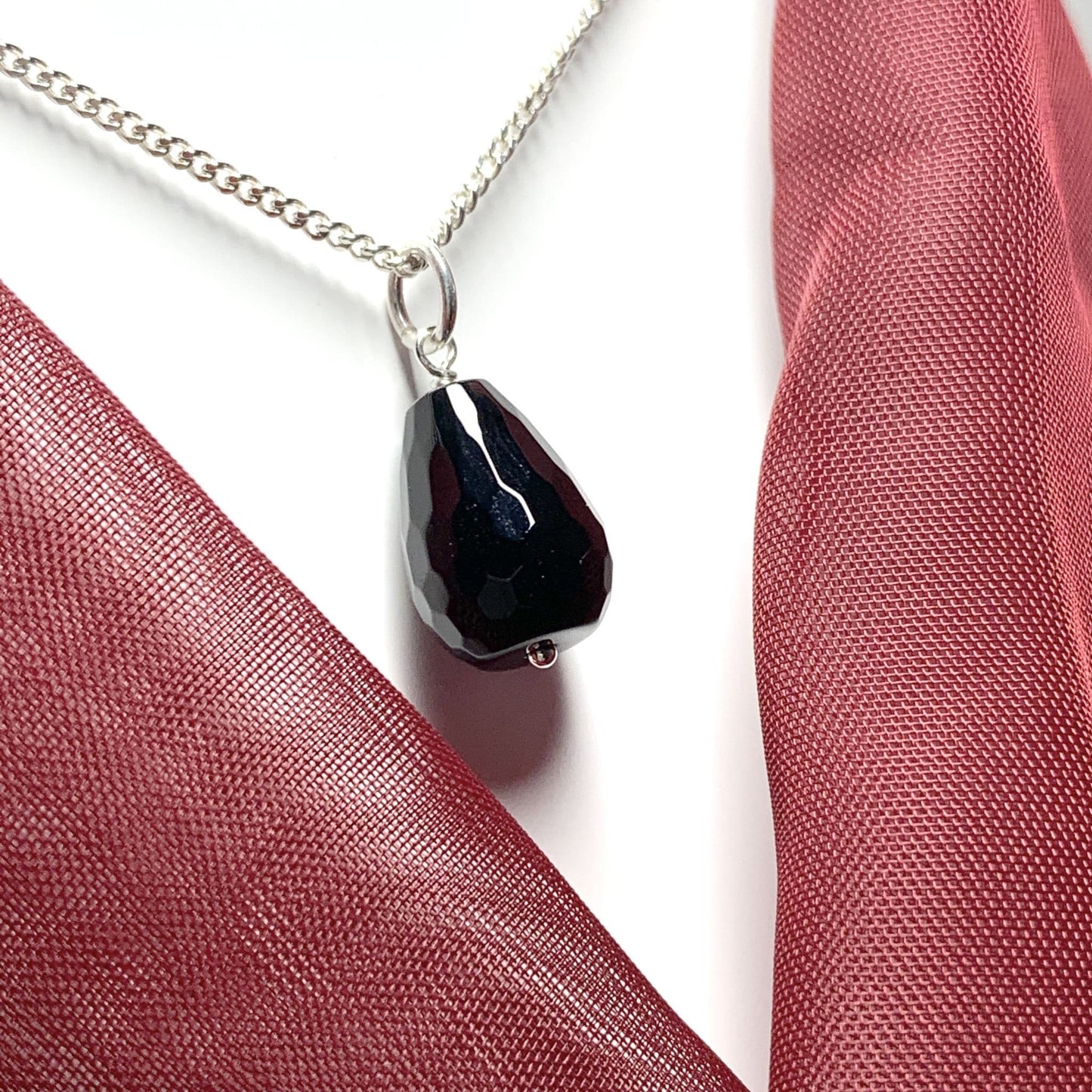 Medium tear drop silver pear shaped onyx necklace pendent