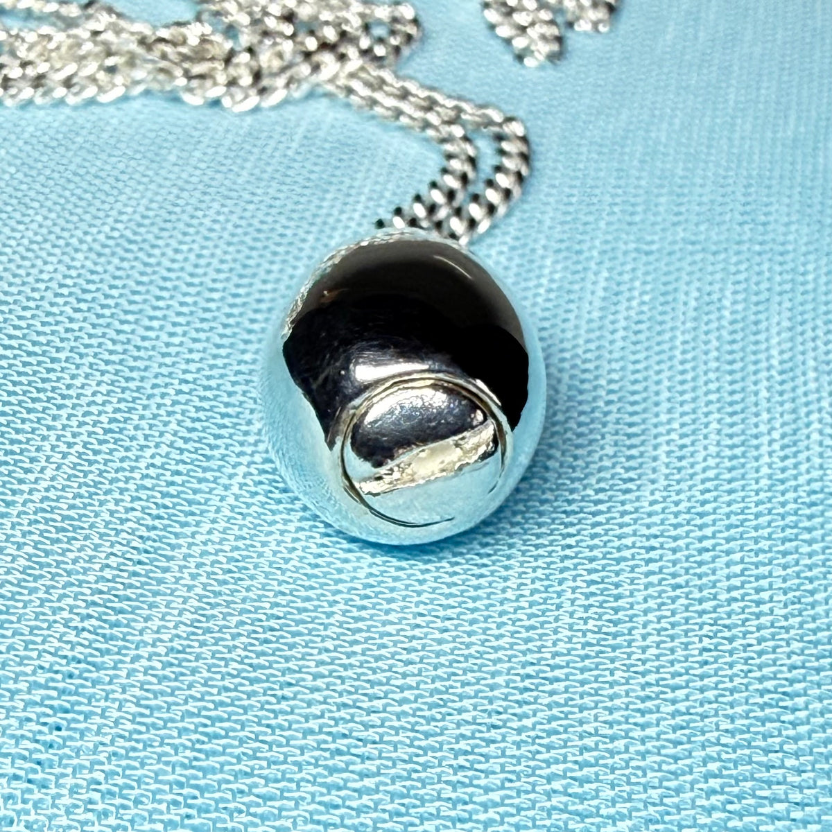Memorial ashes necklace solid sterling silver teardrop shaped pendant including chain