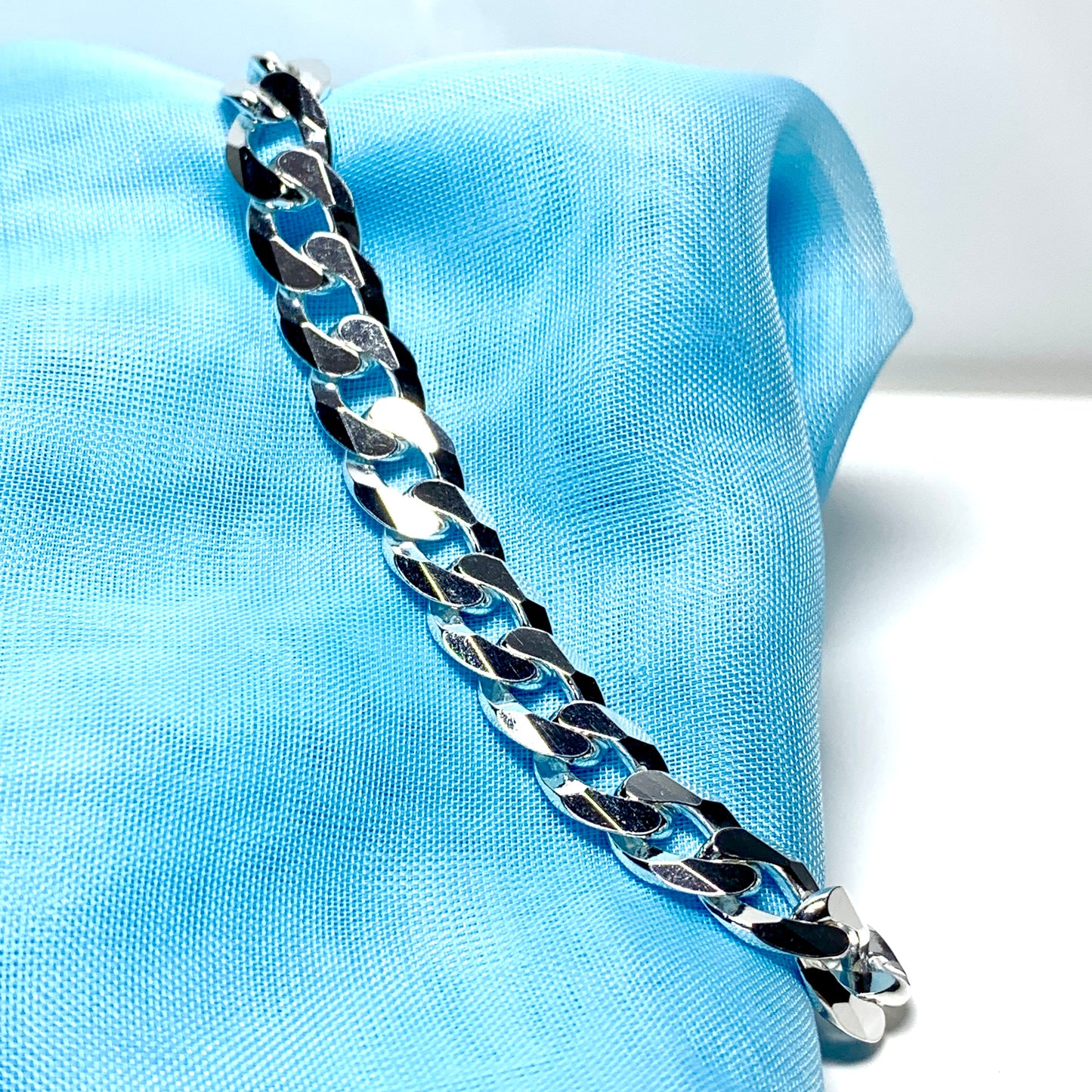 Men's solid heavy link sterling silver 8.5 inch curb bracelet