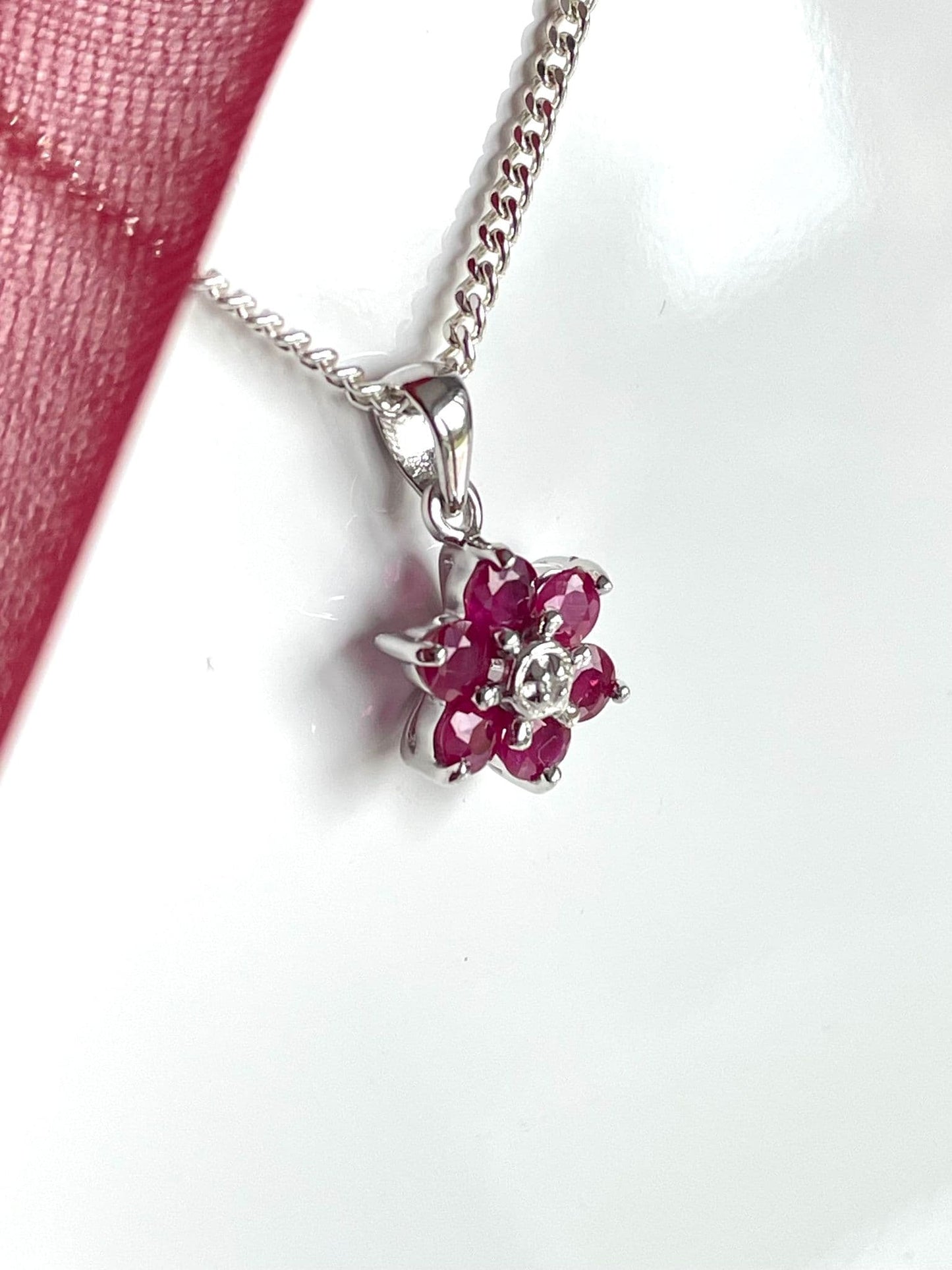 Necklace Round Ruby And Diamond Sterling Silver Red Pendant