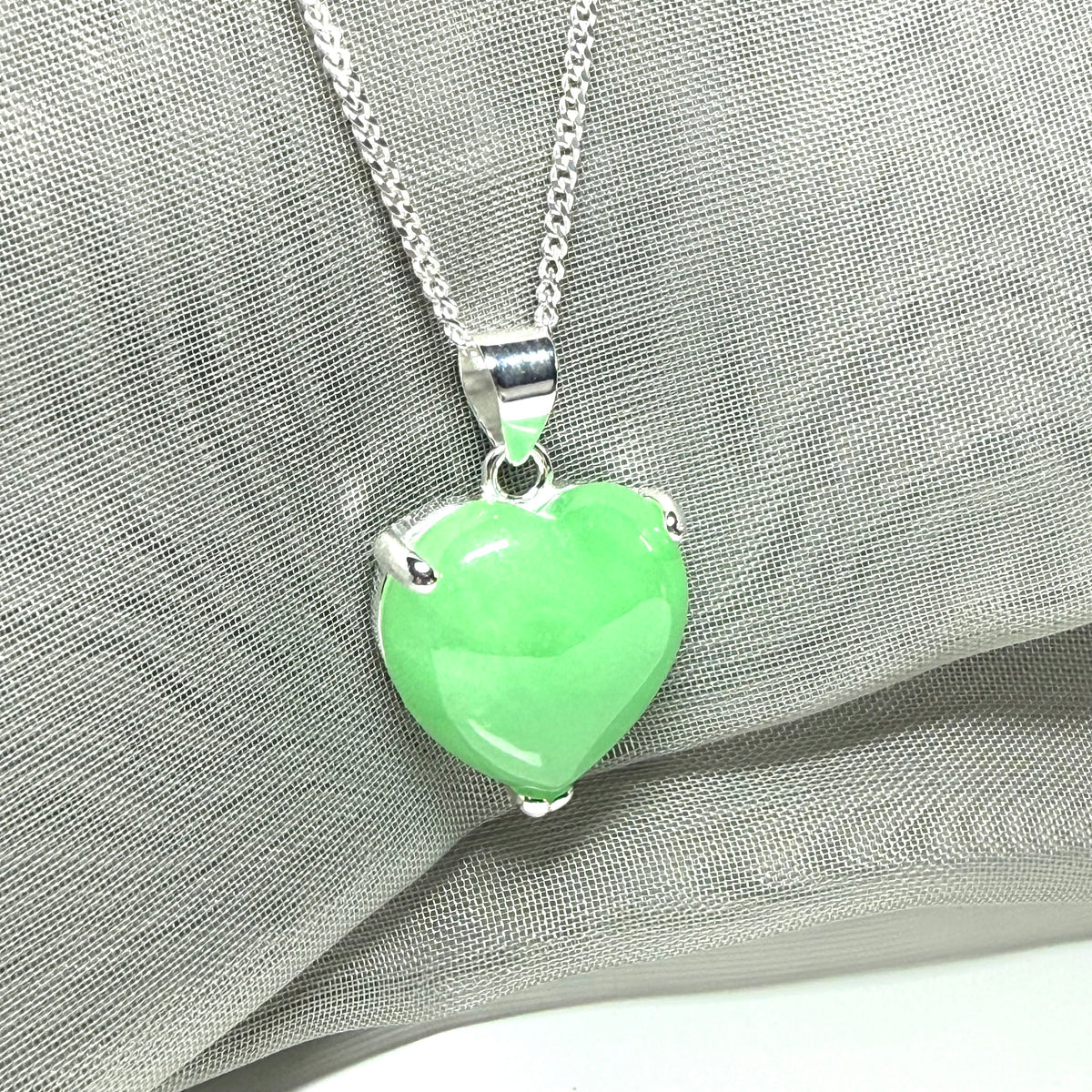 Necklace heart shape sterling silver real green jade stone pendant