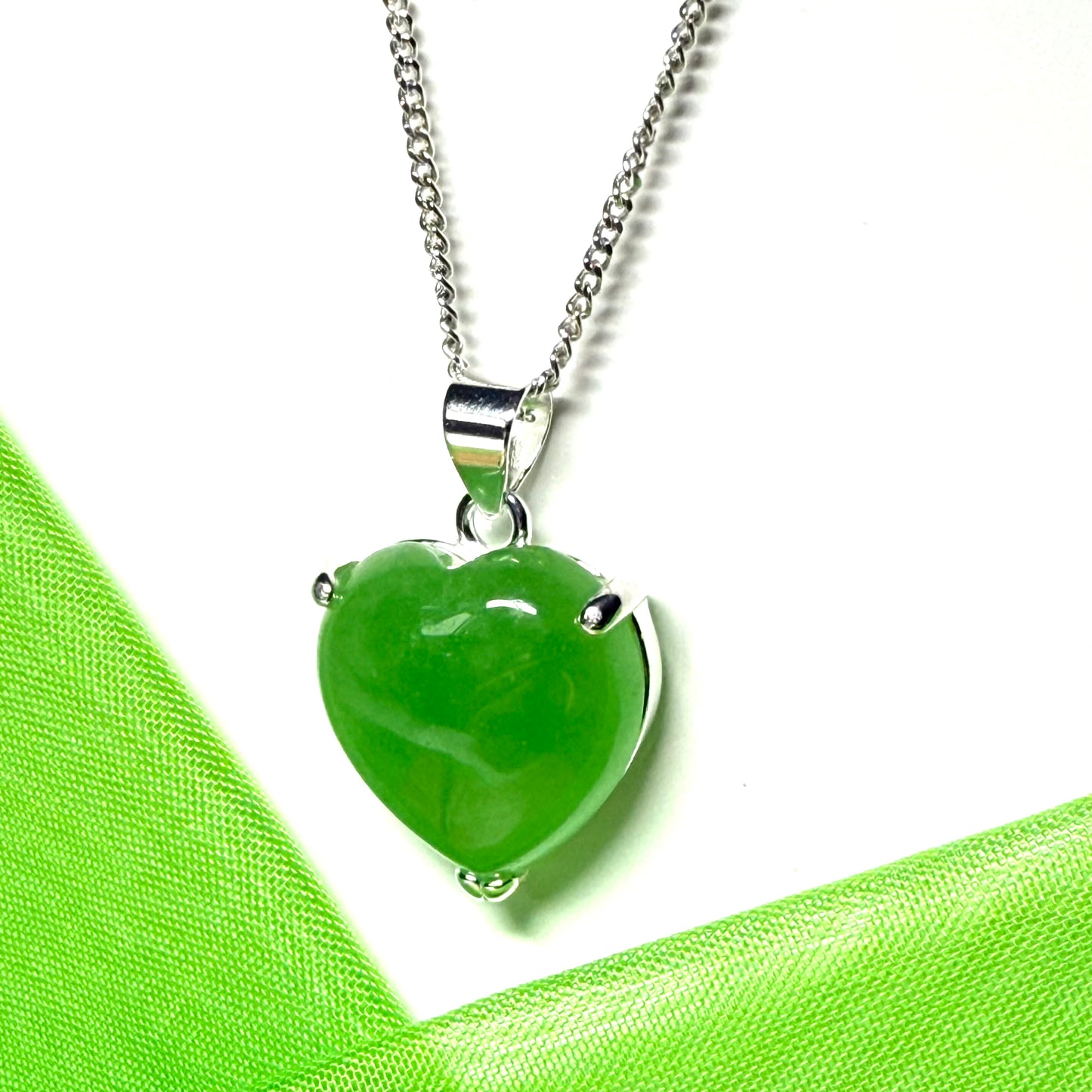 Necklace heart shaped sterling silver pendant with a love heart real green jade stone with a solid chain