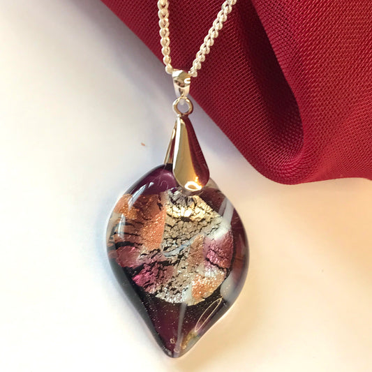 Necklace real Murano glass purple leaf shaped pink pendant