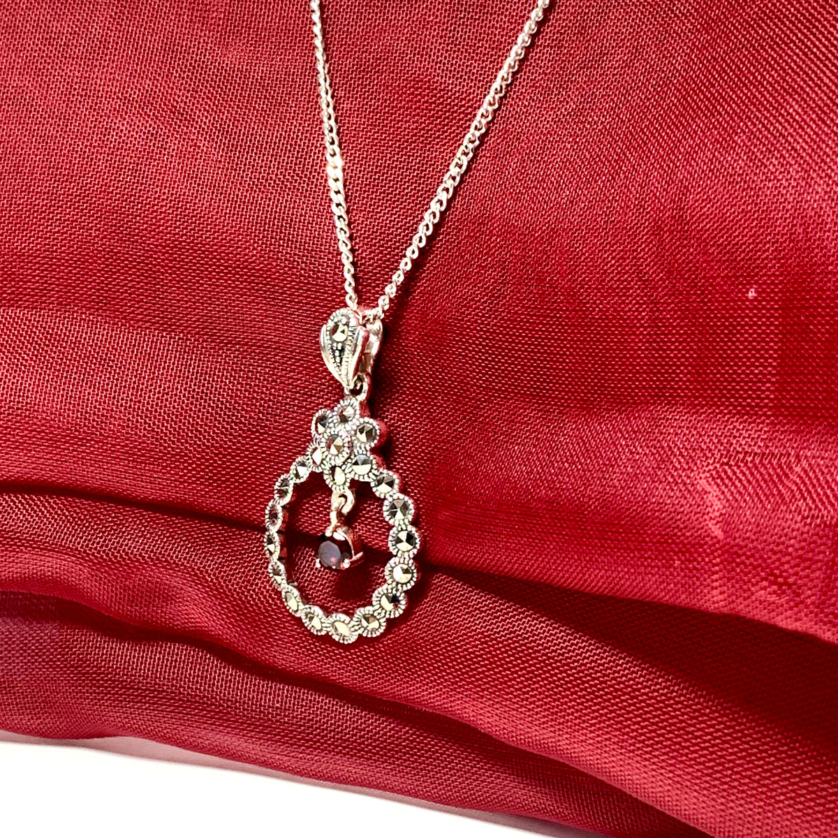 Necklace real garnet and real marcasite round circle shaped open pendant sterling silver