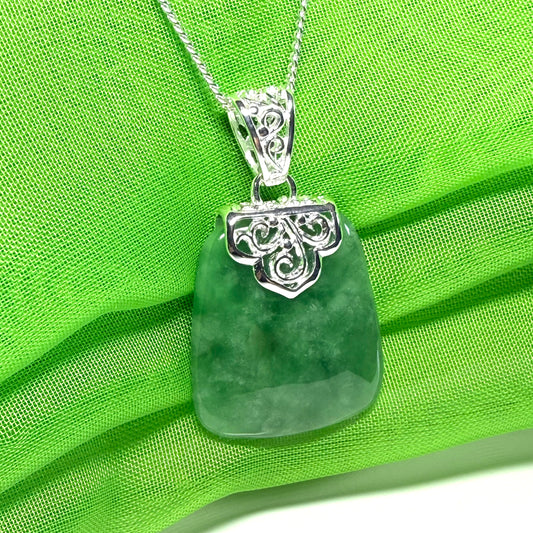 Necklace with a real green jade stone, large necklace cushion shaped, a timeless designed pendant with solid chain included