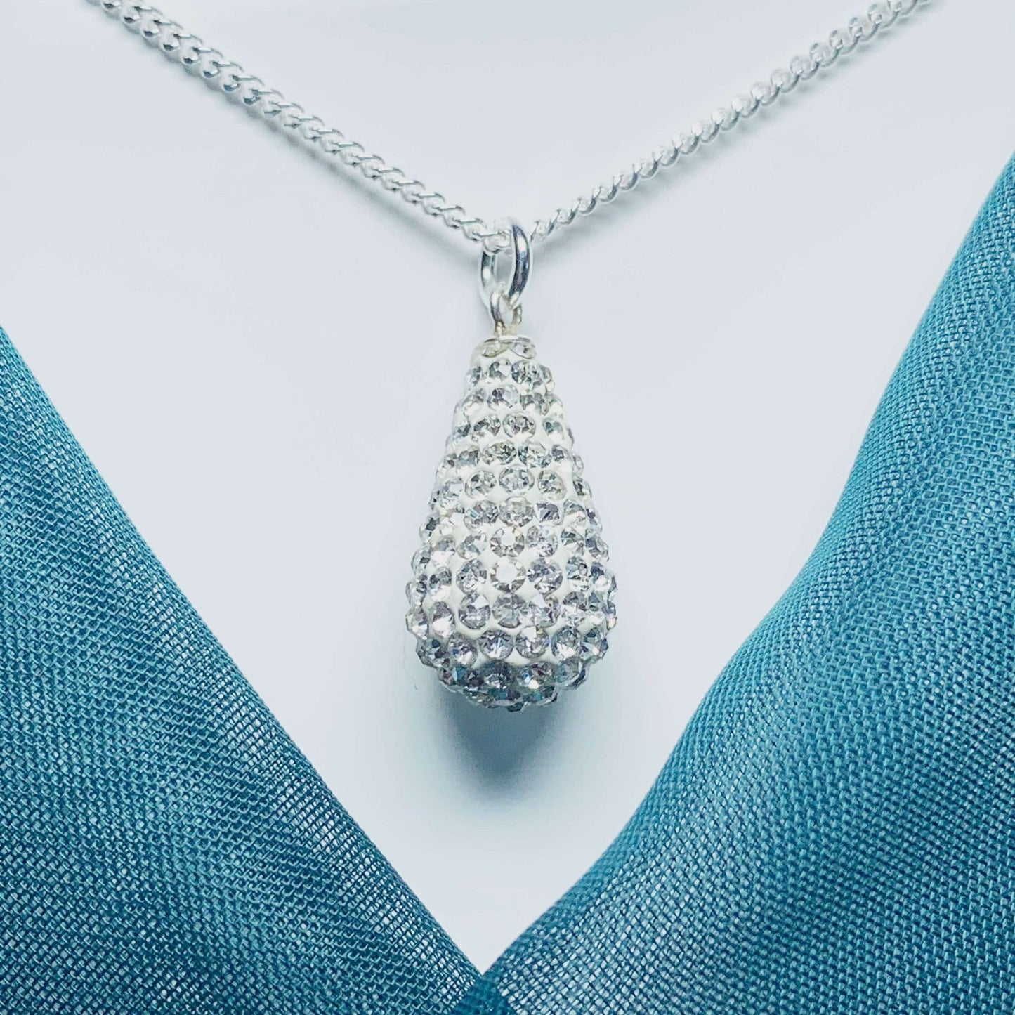 Not Tresor Paris White Teardrop Necklace Pendant