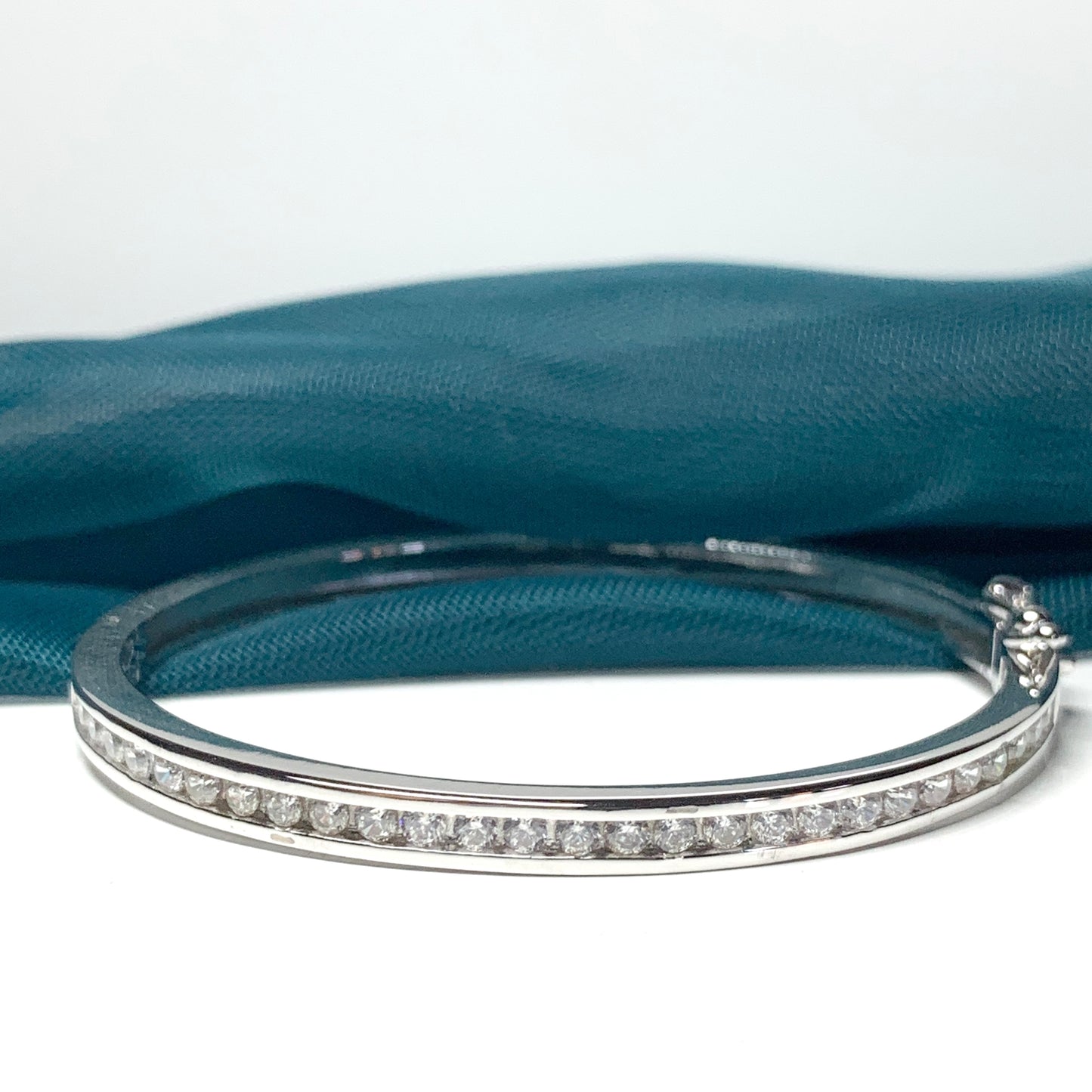 Oval Bangle with Round Cubic Zirconia Stones