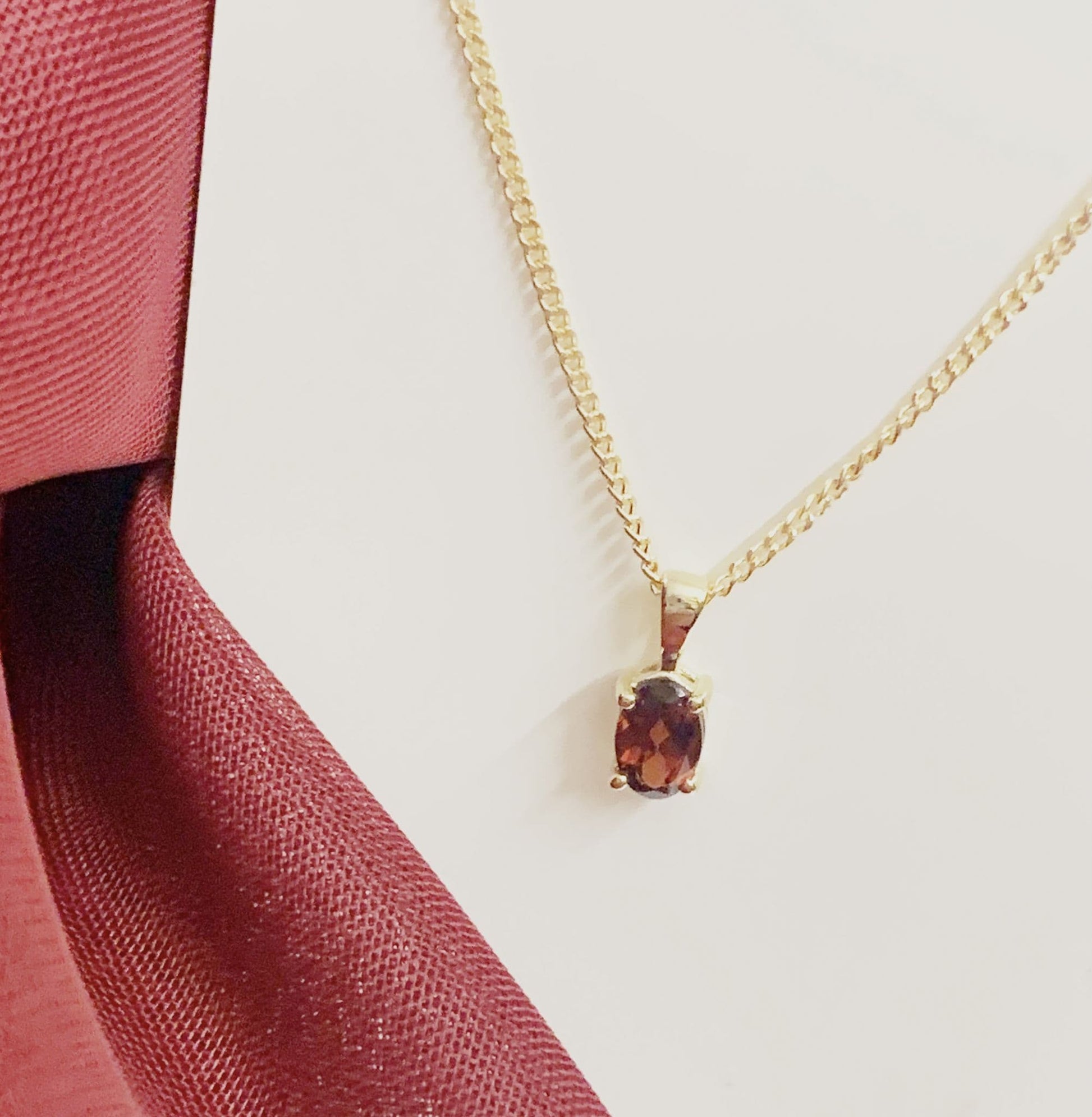 Oval Red Garnet Necklace Pendant Yellow Gold