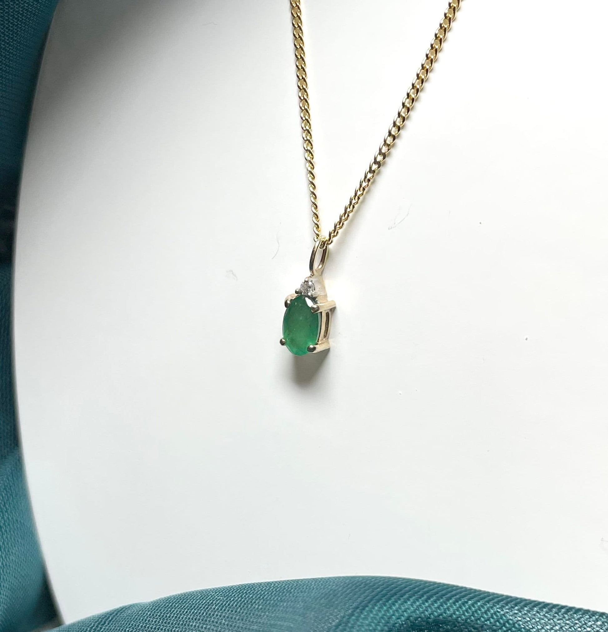 Oval Green Emerald And Diamond Yellow Gold Necklace Pendant