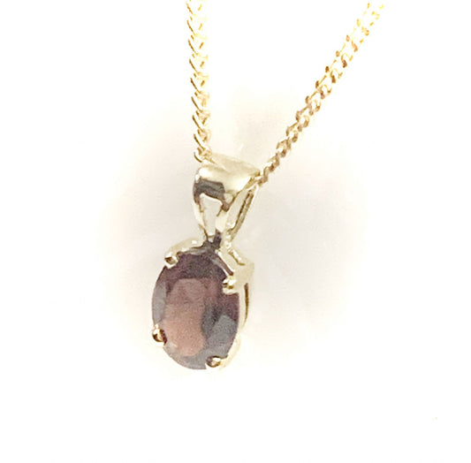 Oval Red Brown Garnet Necklace Pendant Yellow Gold