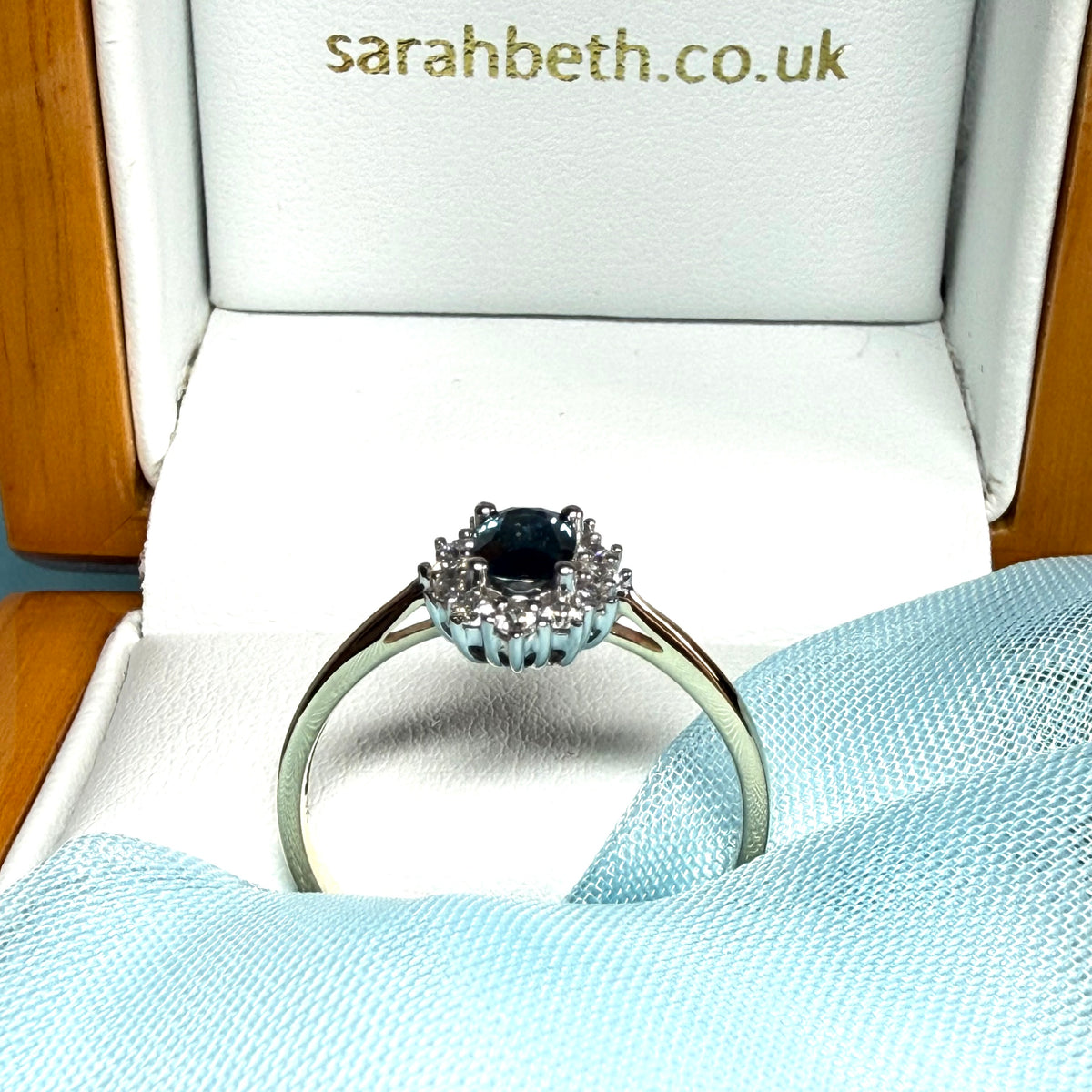 Oval Blue Real Sapphire and Diamond Yellow Gold Cluster Ring