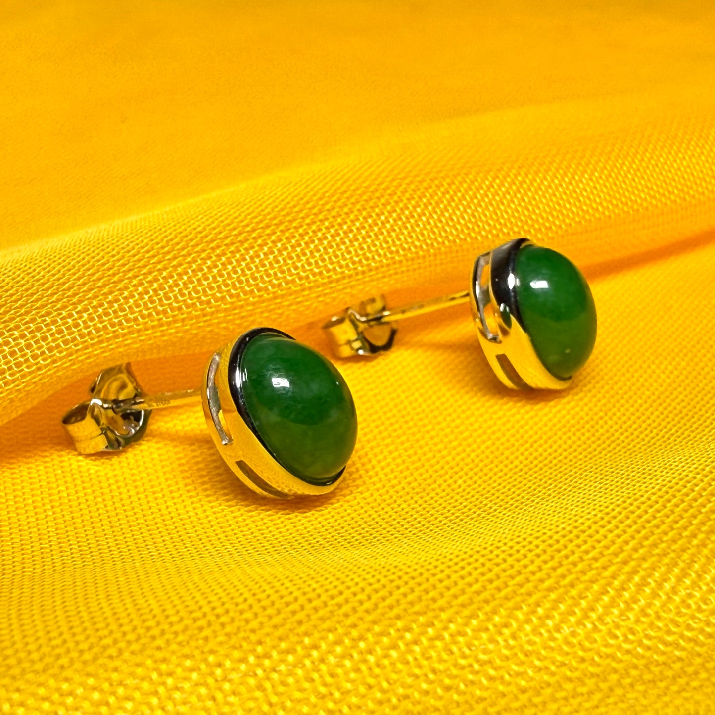 Pair of real green jade white gold oval stud earrings