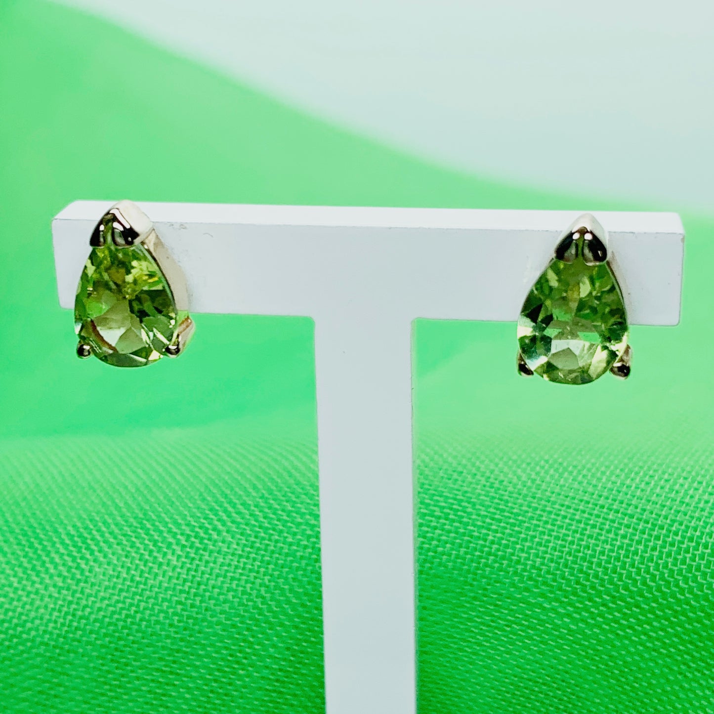 Pear Shaped Peridot Yellow Gold Stud Earrings