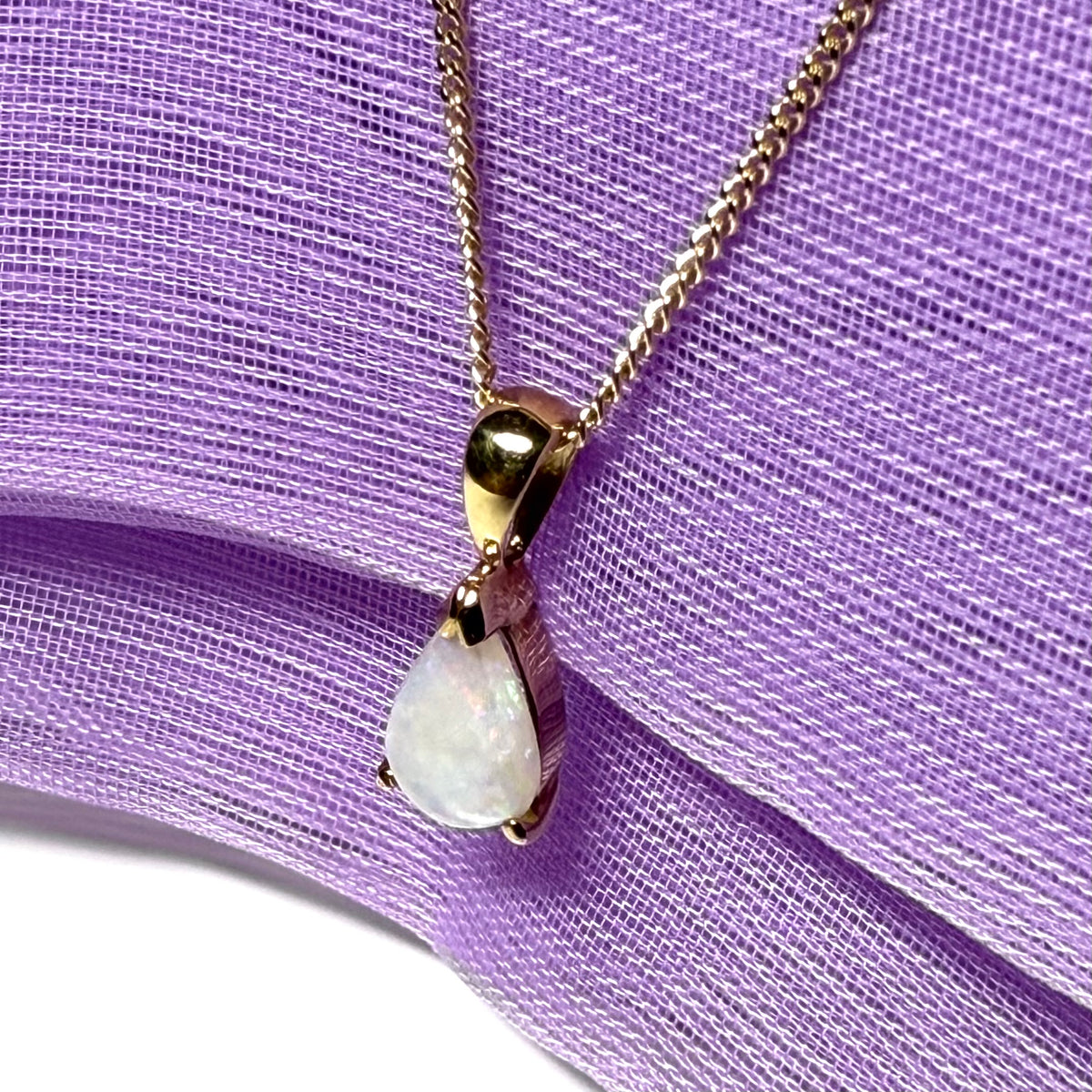 Pear shaped real opal yellow gold necklace