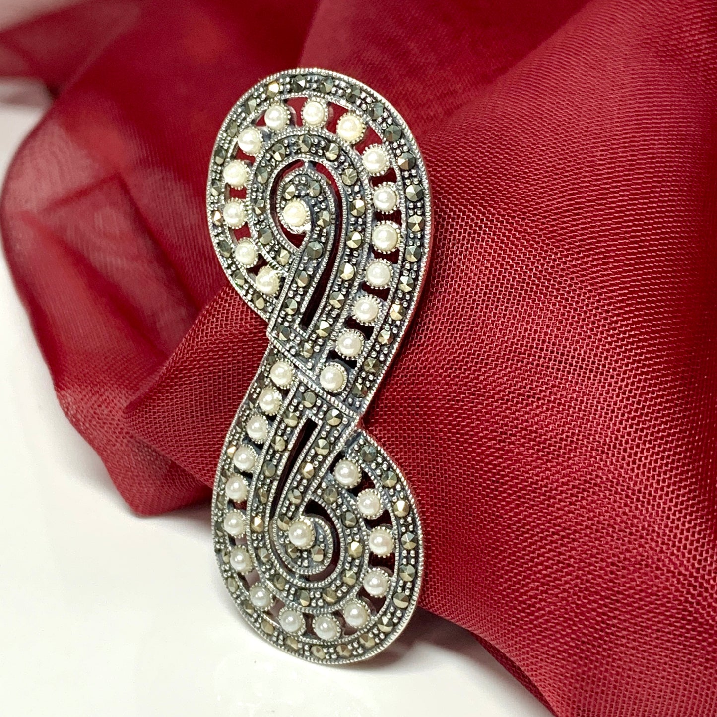 Pearl brooch real freshwater cultured sterling silver with marcasite stones figure of eight designed