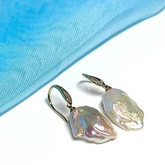 Pearl drop earrings freshwater cultured yellow gold drop earrings