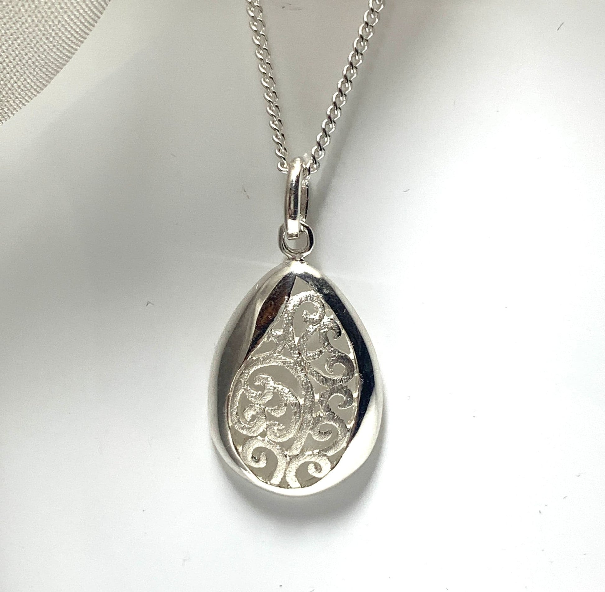Pear shaped filigree teardrop sterling silver necklace pendant