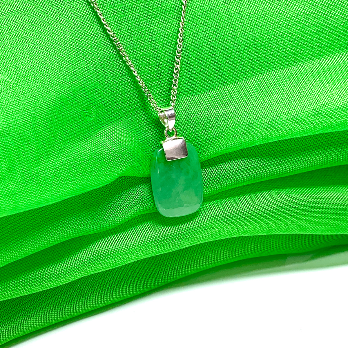 Pendant real cushion shaped green jade necklace sterling silver