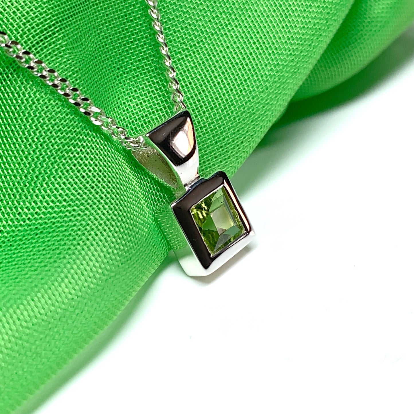 Peridot sterling silver square necklace