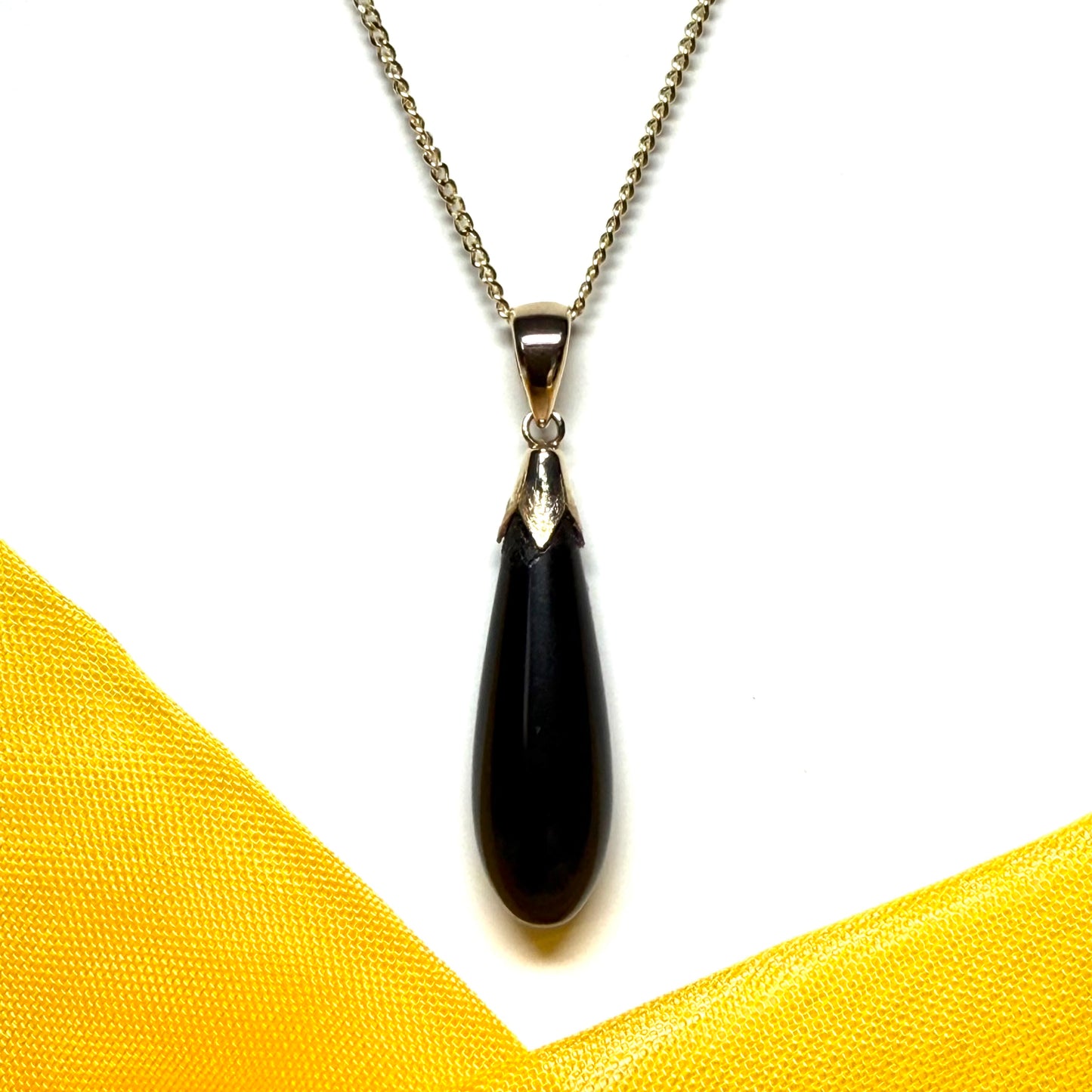 Real black onyx necklace drop shaped pendant yellow gold