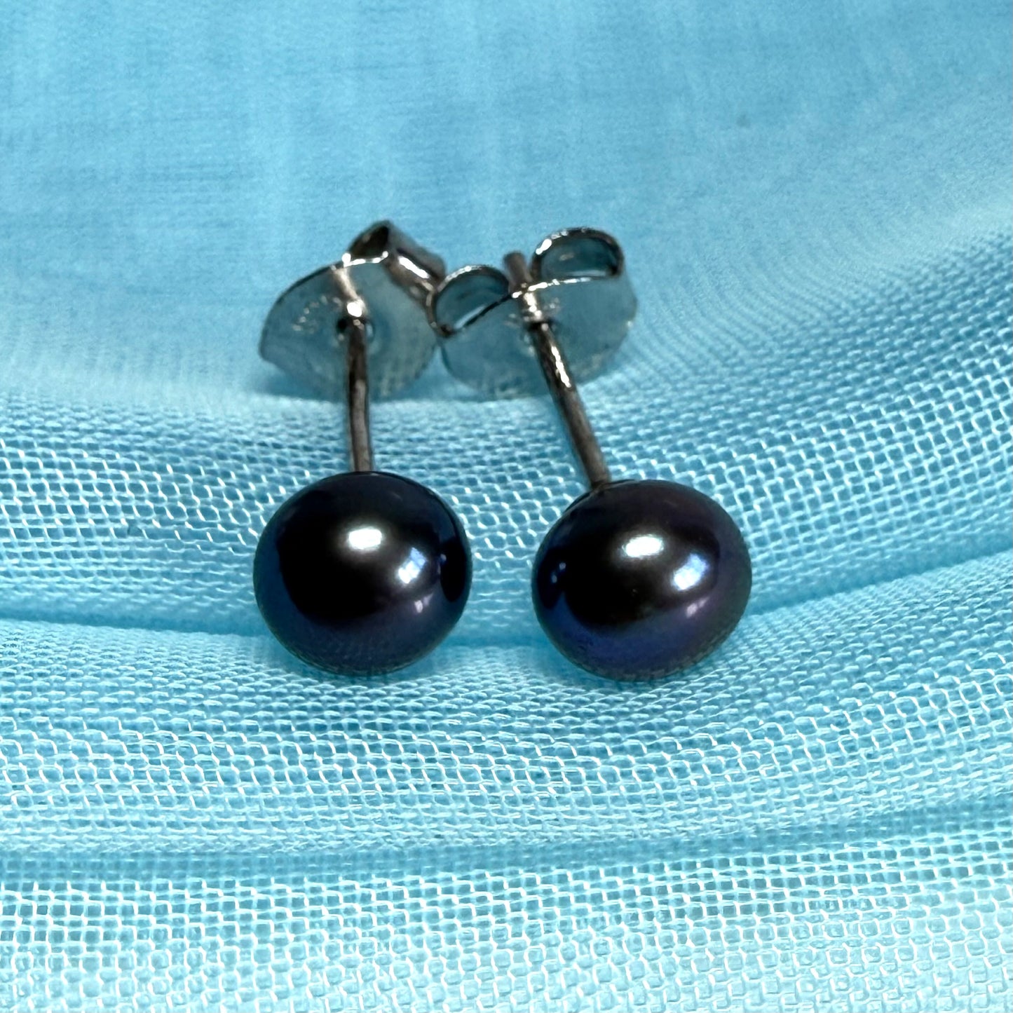 Real cultured freshwater grey black pearl earrings sterling silver 5.5 mm