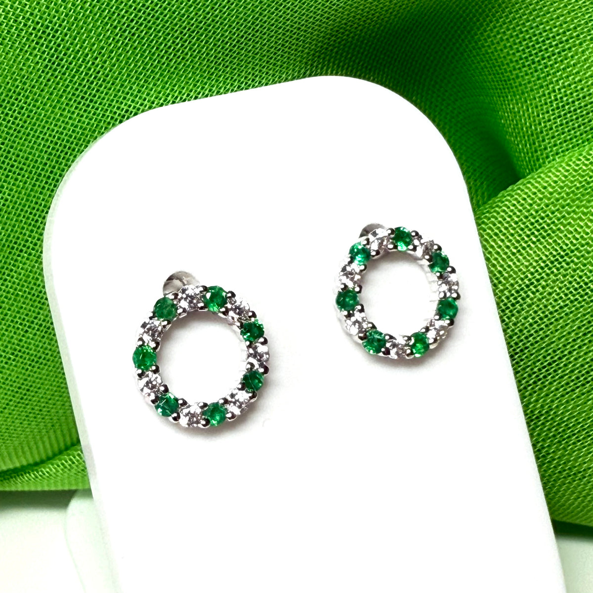 Real emerald Circle of Life round stud earrings