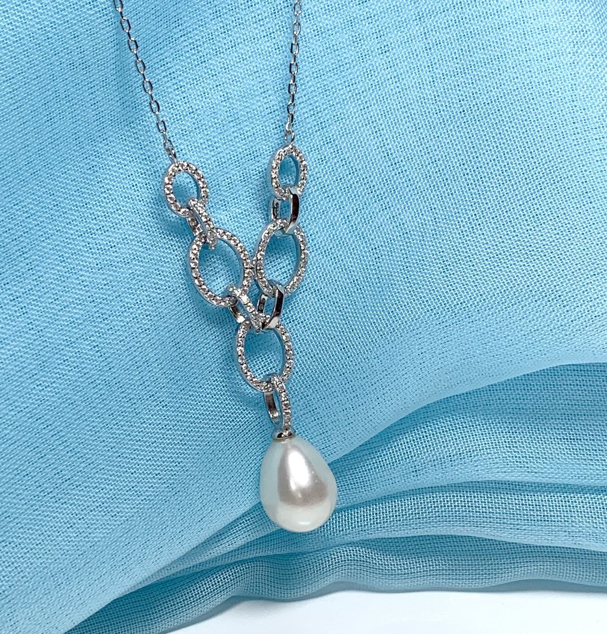 Real freshwater cultured pearl necklace chain links cubic zirconia stones above the pendant