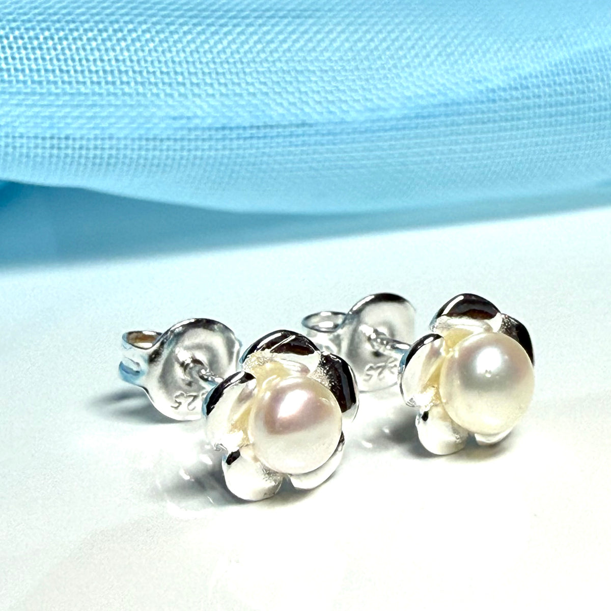 Real freshwater pearl flower sterling silver petal stud earrings