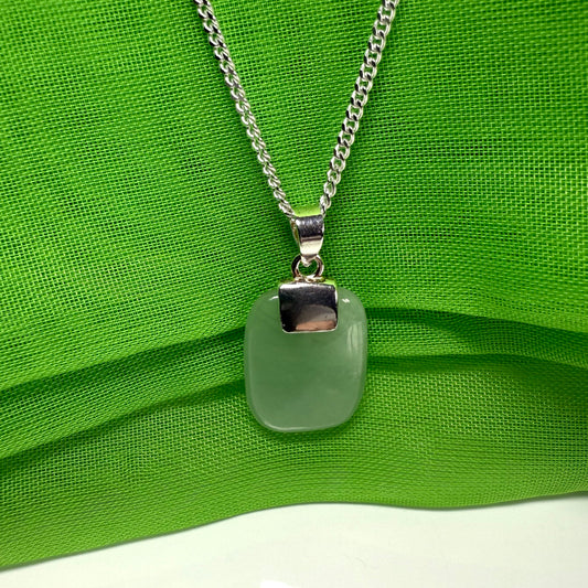 Real green jade necklace cushion shaped silver