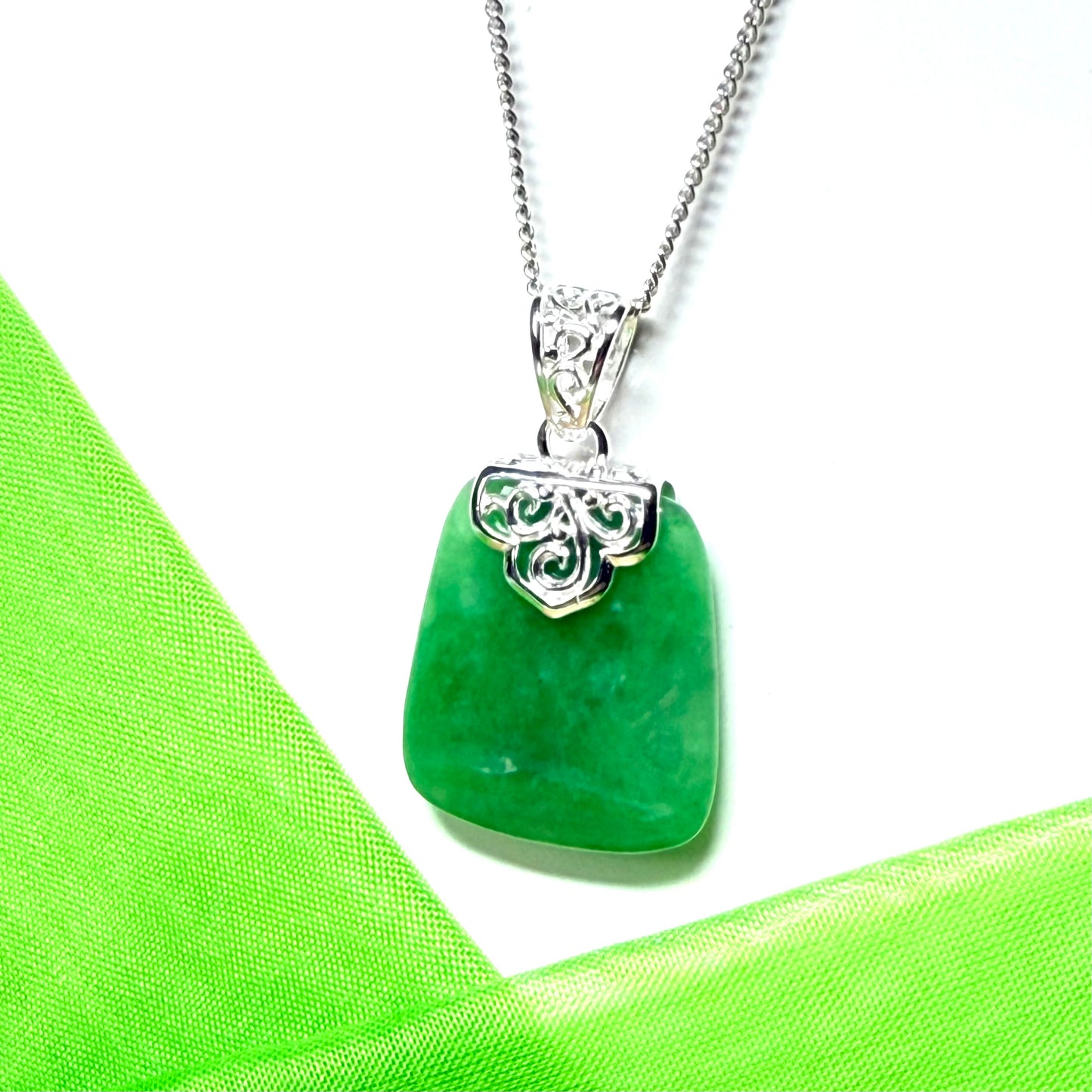 Real green jade necklace sterling silver large cushion shaped including a curb chain
