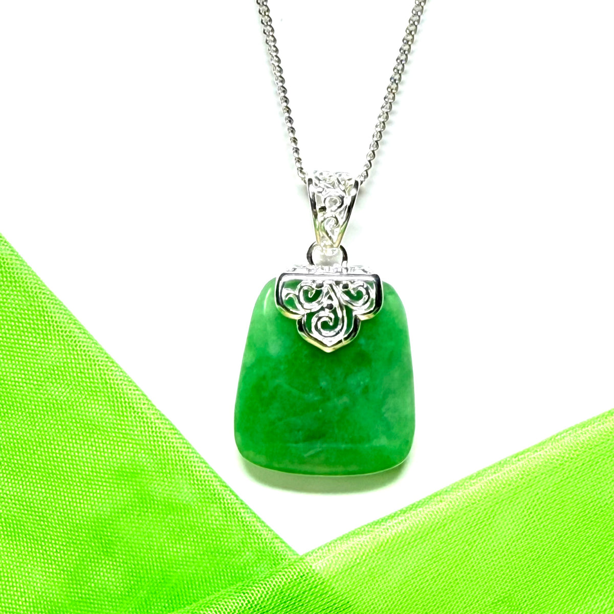 Real green jade necklace sterling silver large cushion shaped including a curb chain
