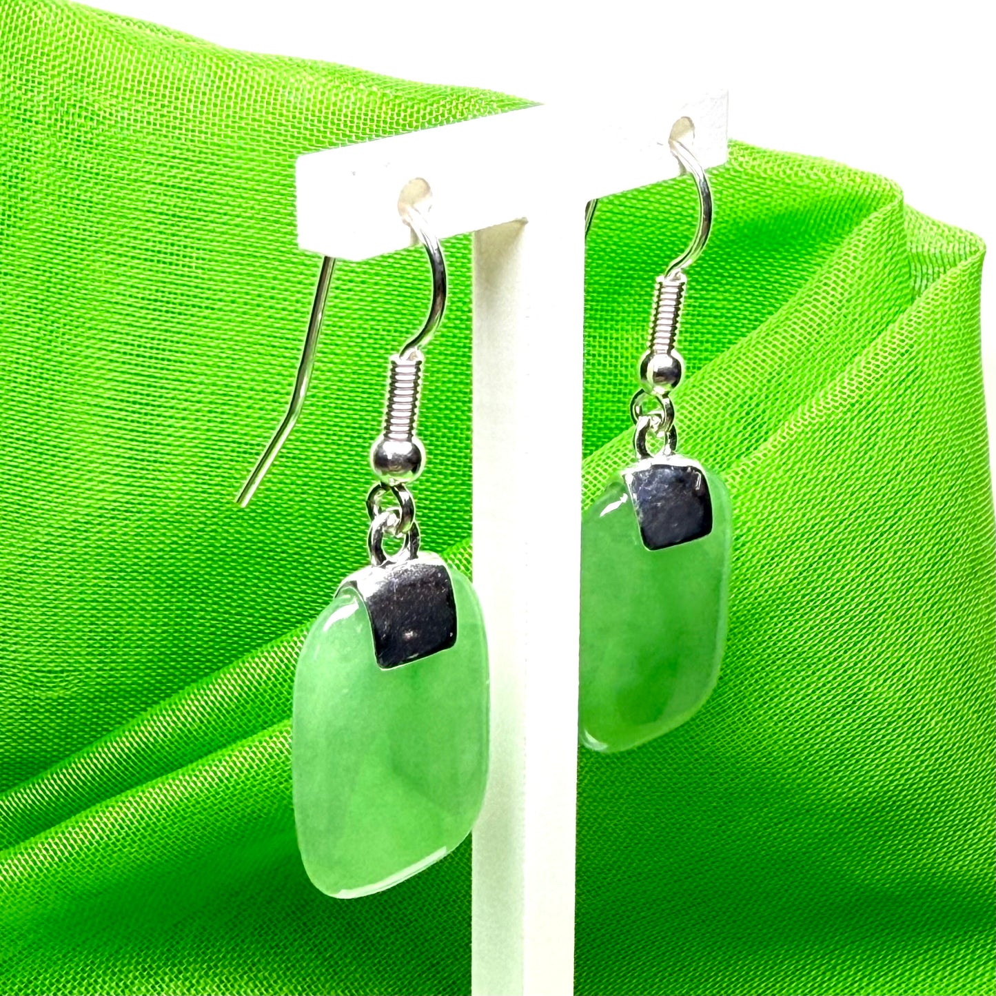 Real green jade silver cushion shaped dropped earrings