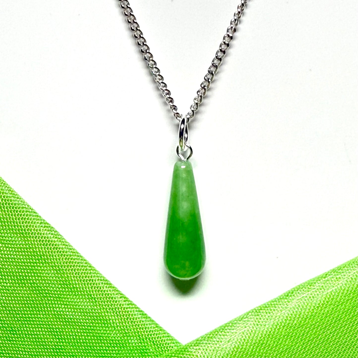 Real green jade tear drop necklace pendant sterling silver including chain