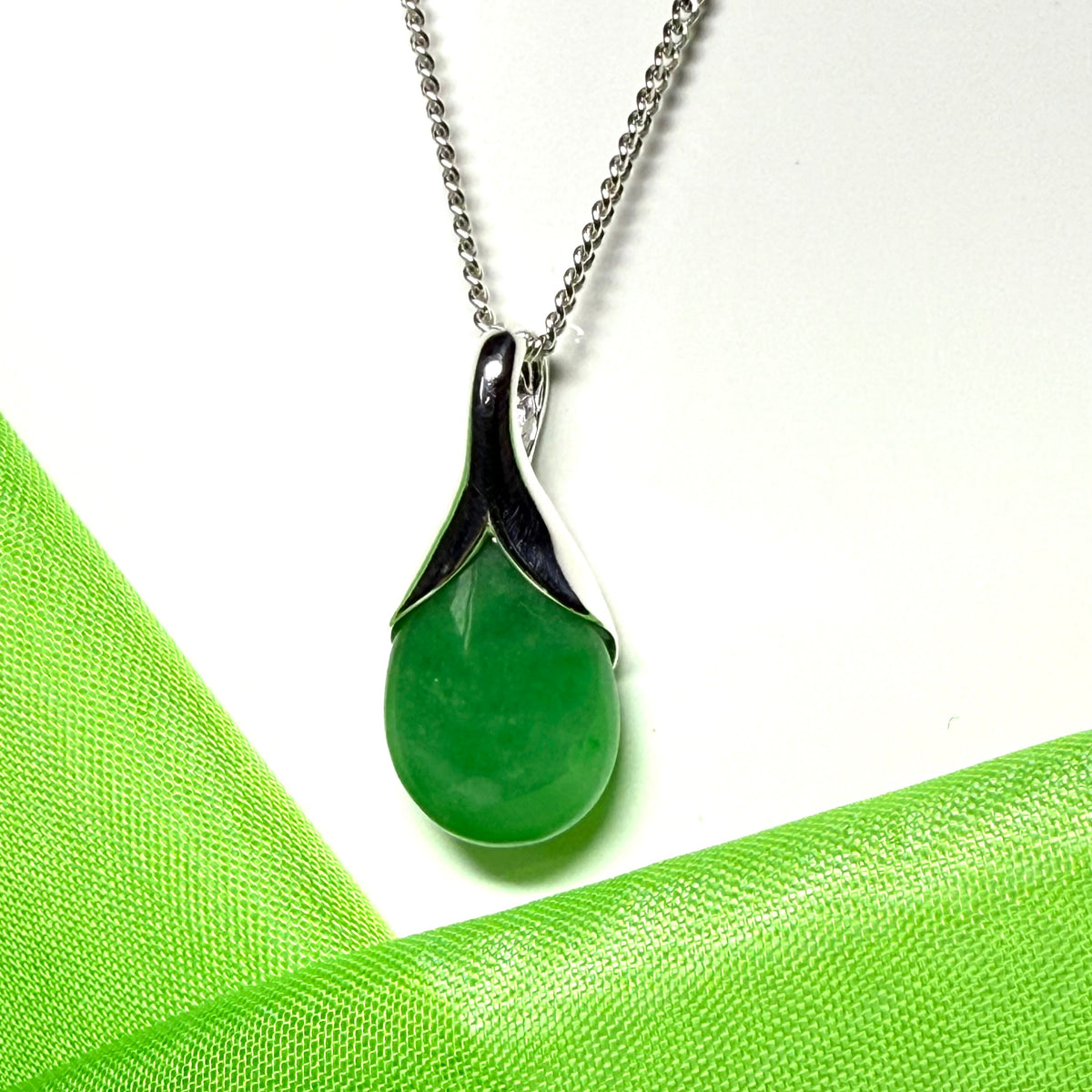 Real green jade tear drop sterling silver pear or teardrop shape pendant