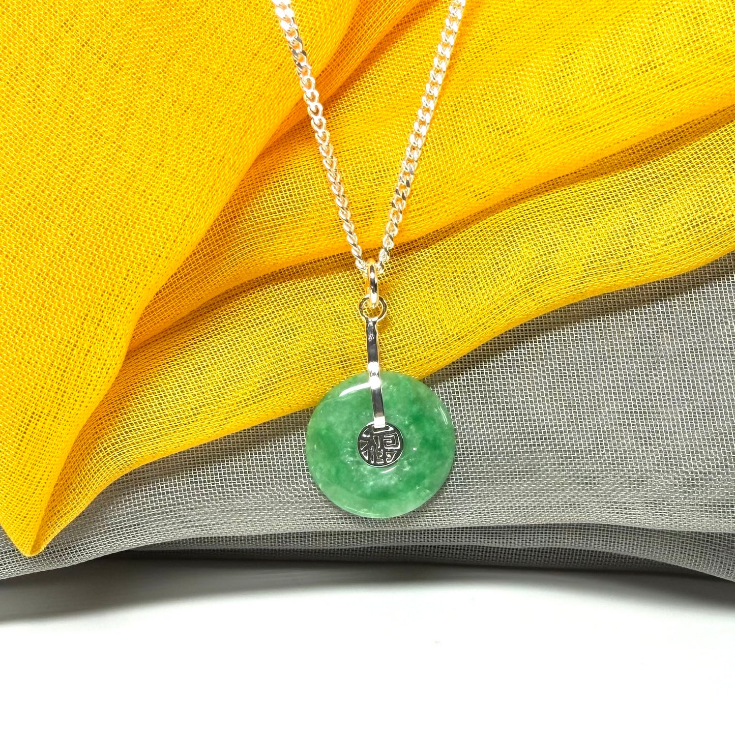 Real green round jade necklace sterling silver pendant, simply stunning