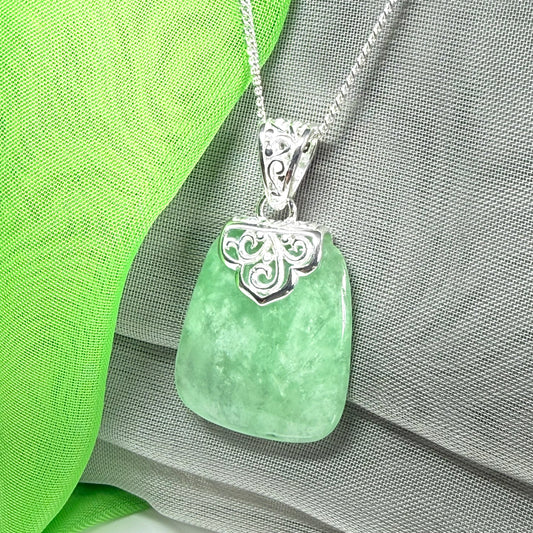Real jade necklace green patterned sterling silver