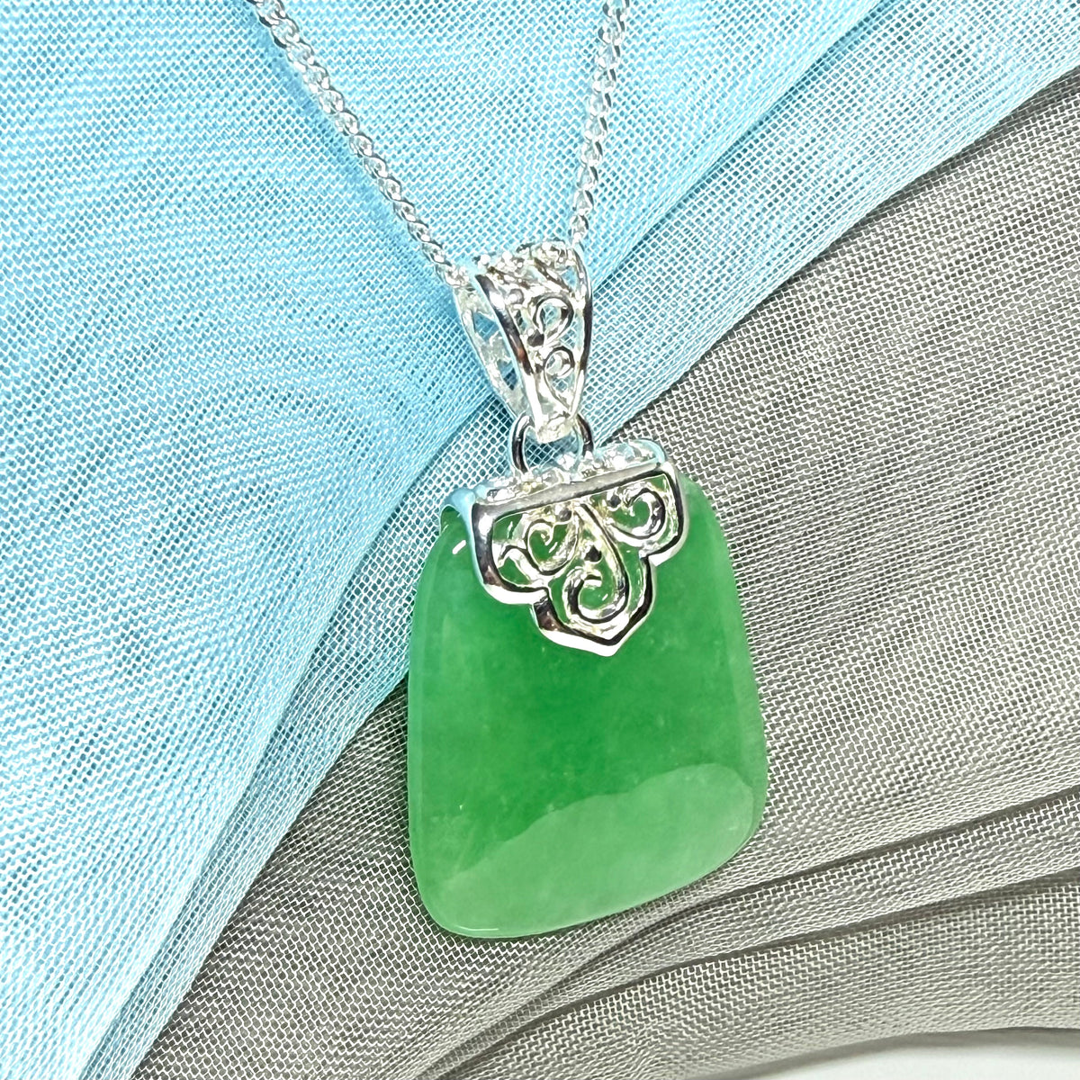 Real jade necklace green sterling silver large cushion shaped, a truly traditional design