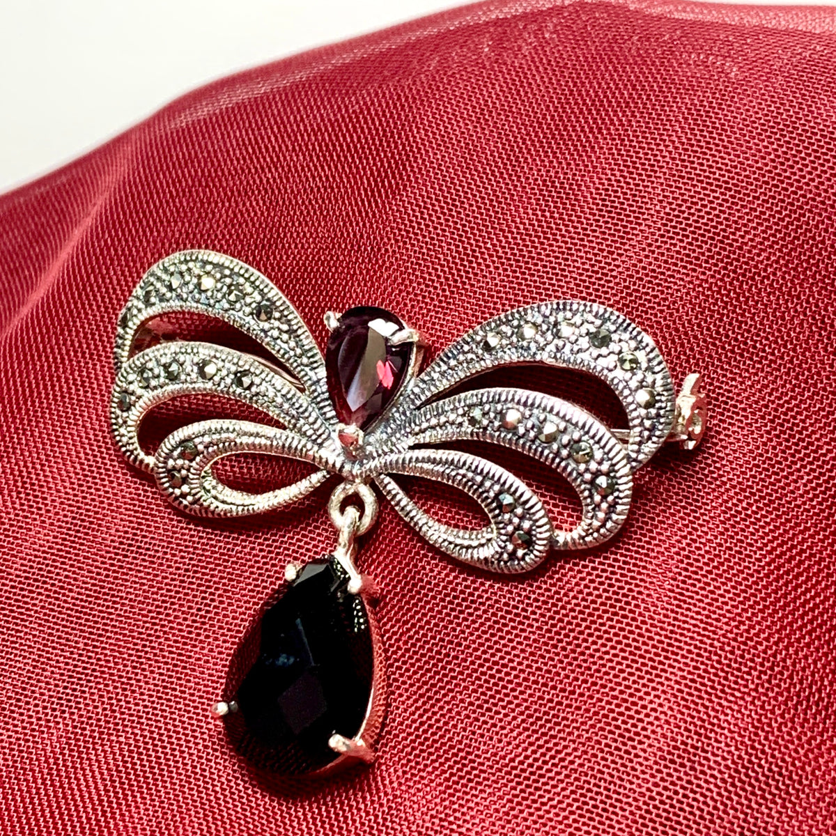 Real onyx, real garnet and real marcasite large brooch sterling silver bow designed
