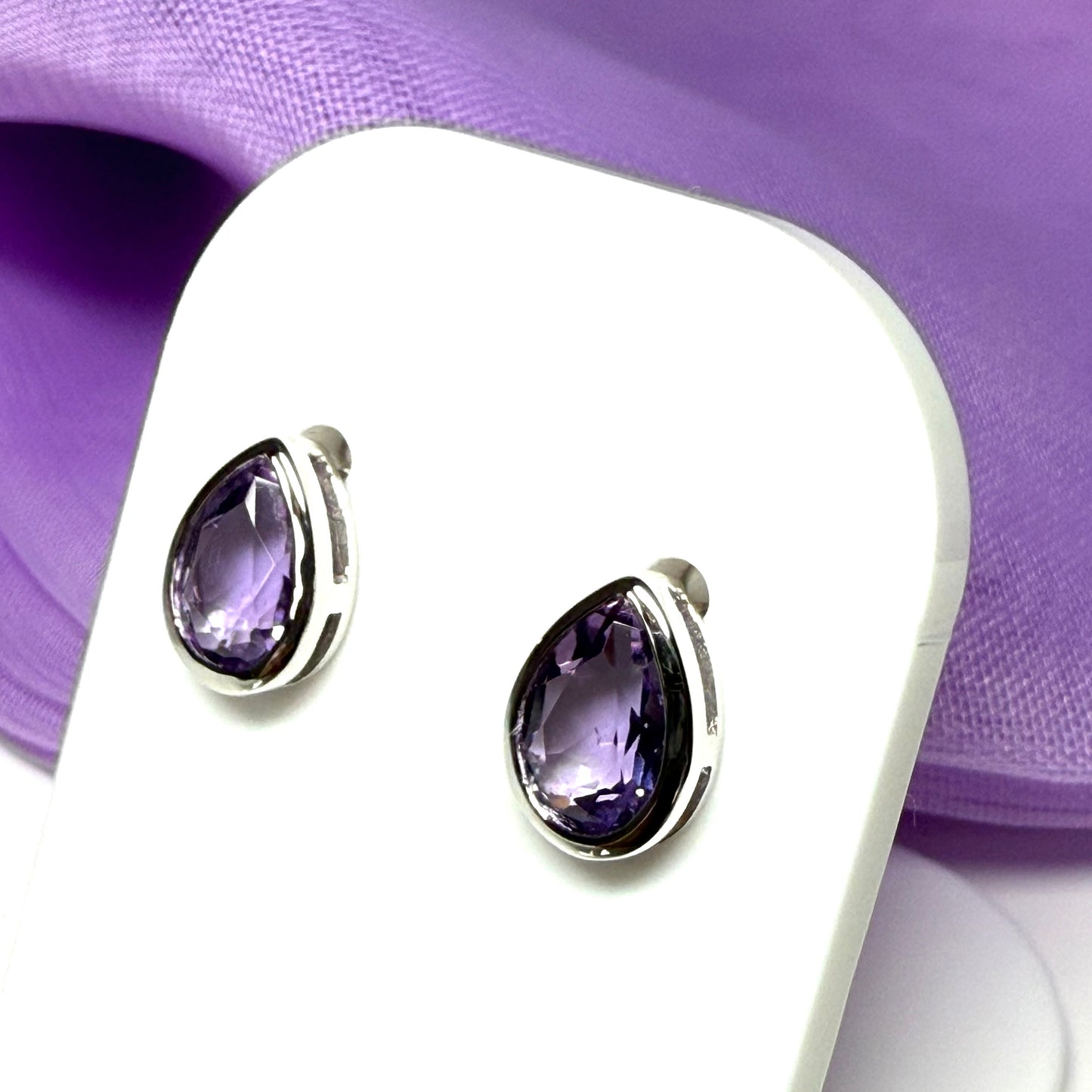 Real purple amethyst stud earrings pear shaped white gold teardrop