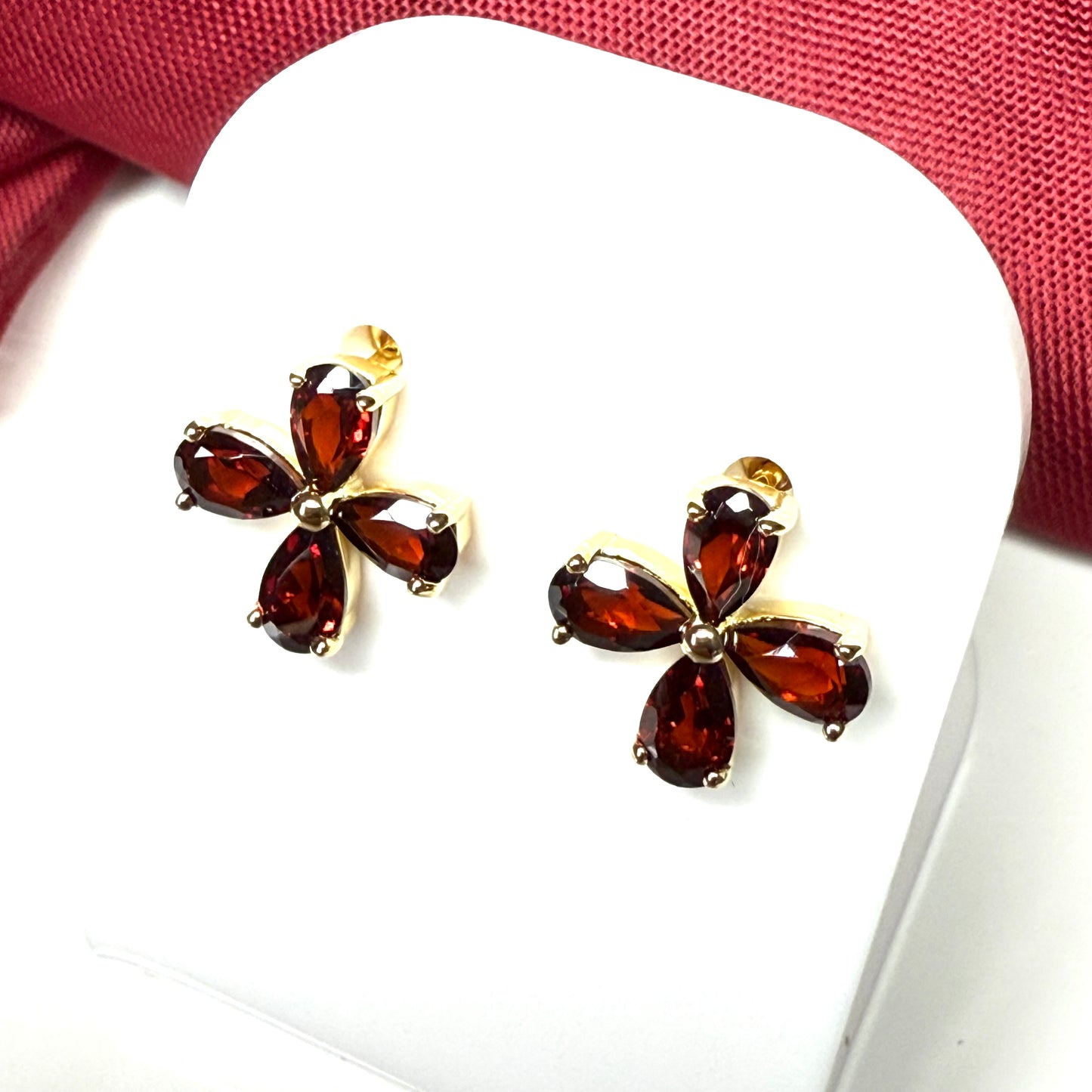 Real red garnet flower petal shaped stud earrings gold plated sterling silver gilt