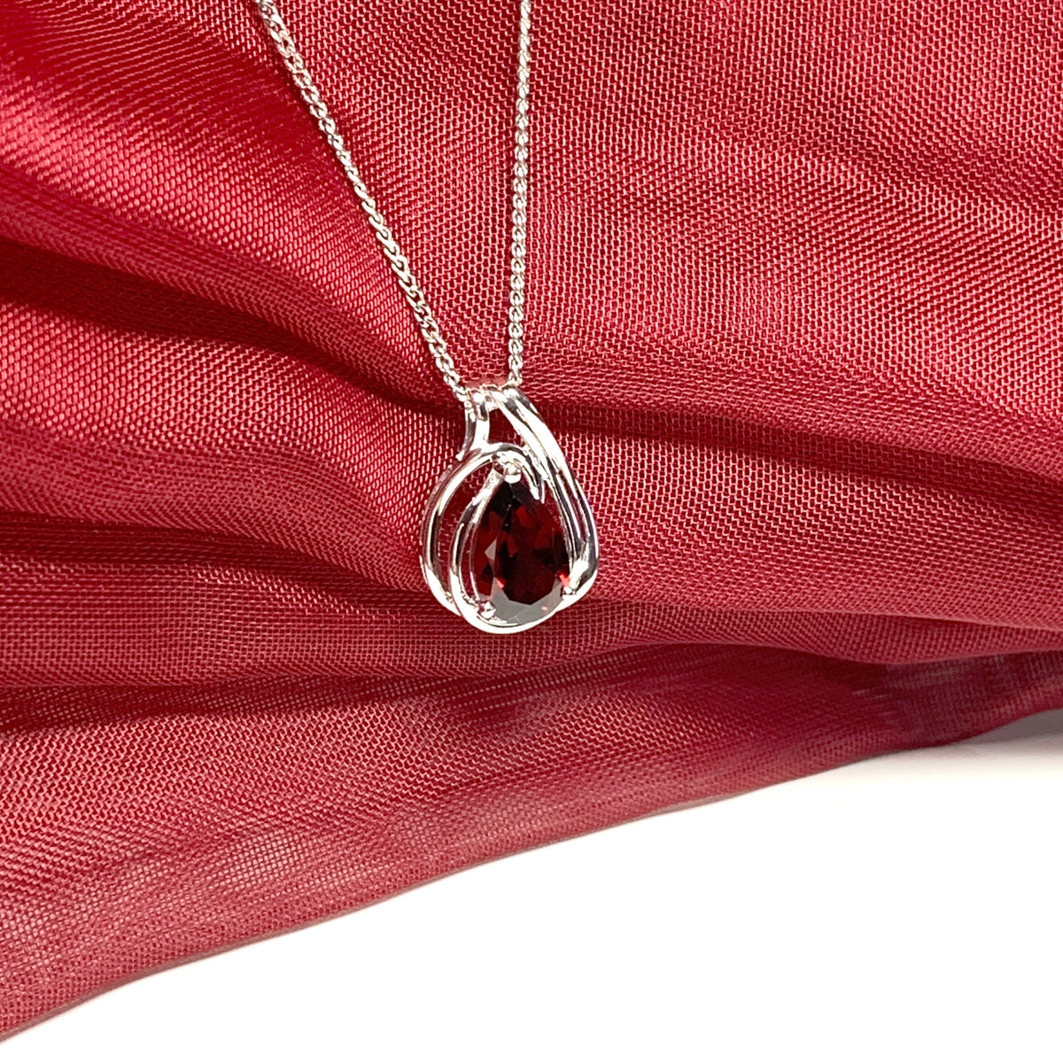 Real red garnet pear shaped fancy pierced necklace white gold pendant