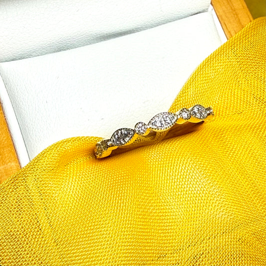 Real round cut diamond eternity ring yellow gold 17 points