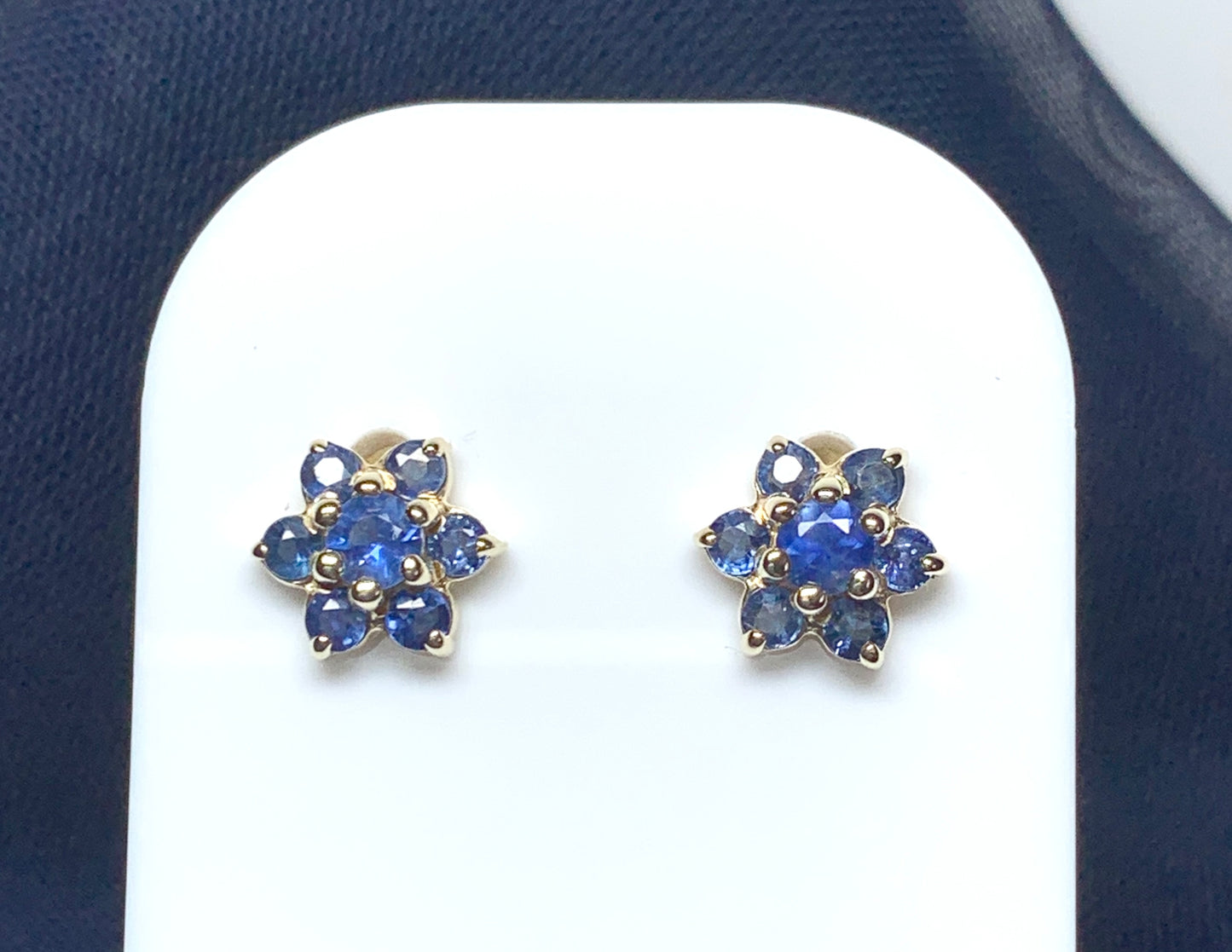 Real blue sapphire daisy cluster stud earrings yellow gold