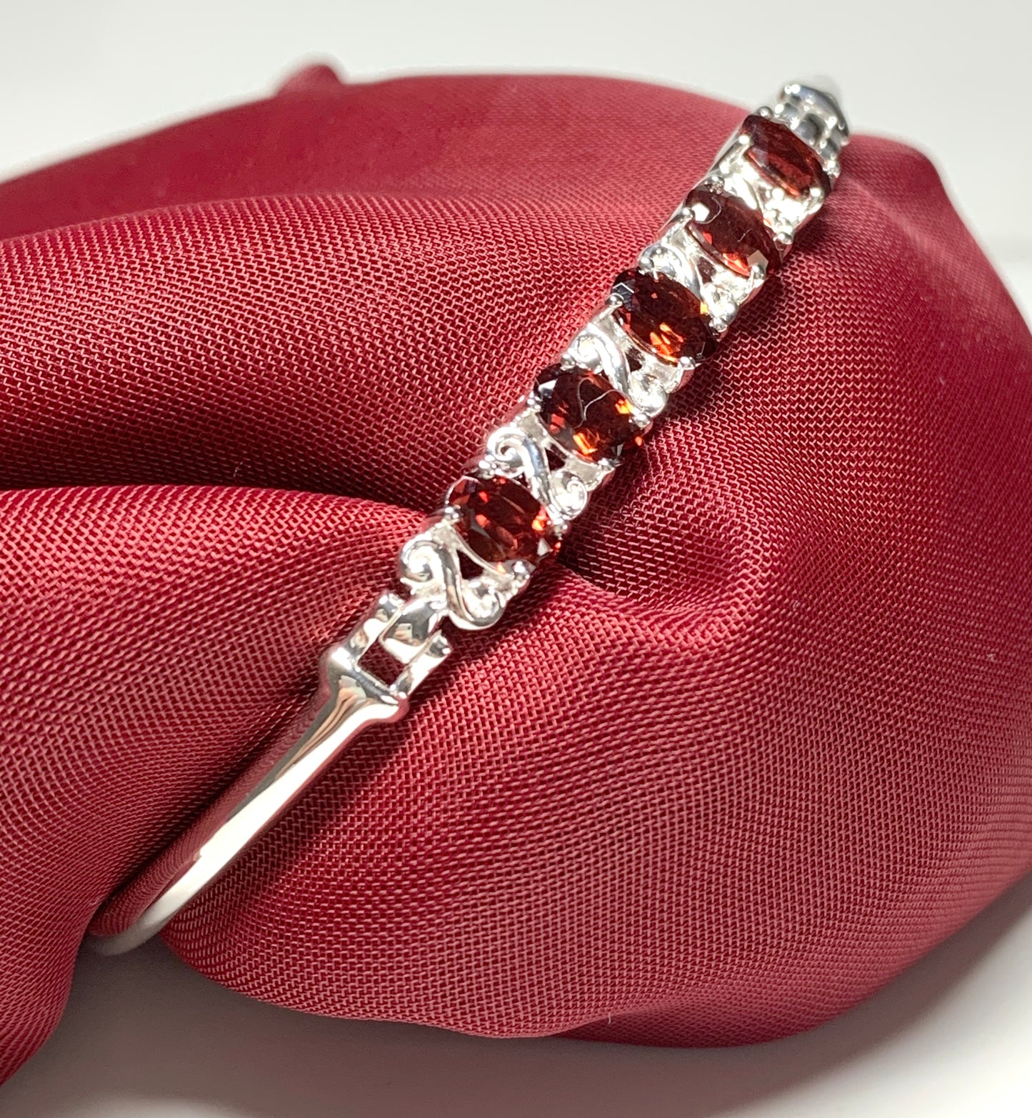 Real garnet oval sterling silver set bangle