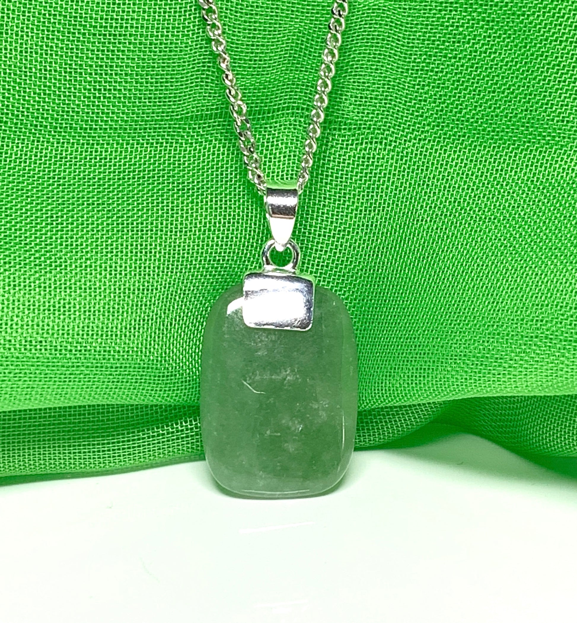 Real green jade necklace cushion shaped silver