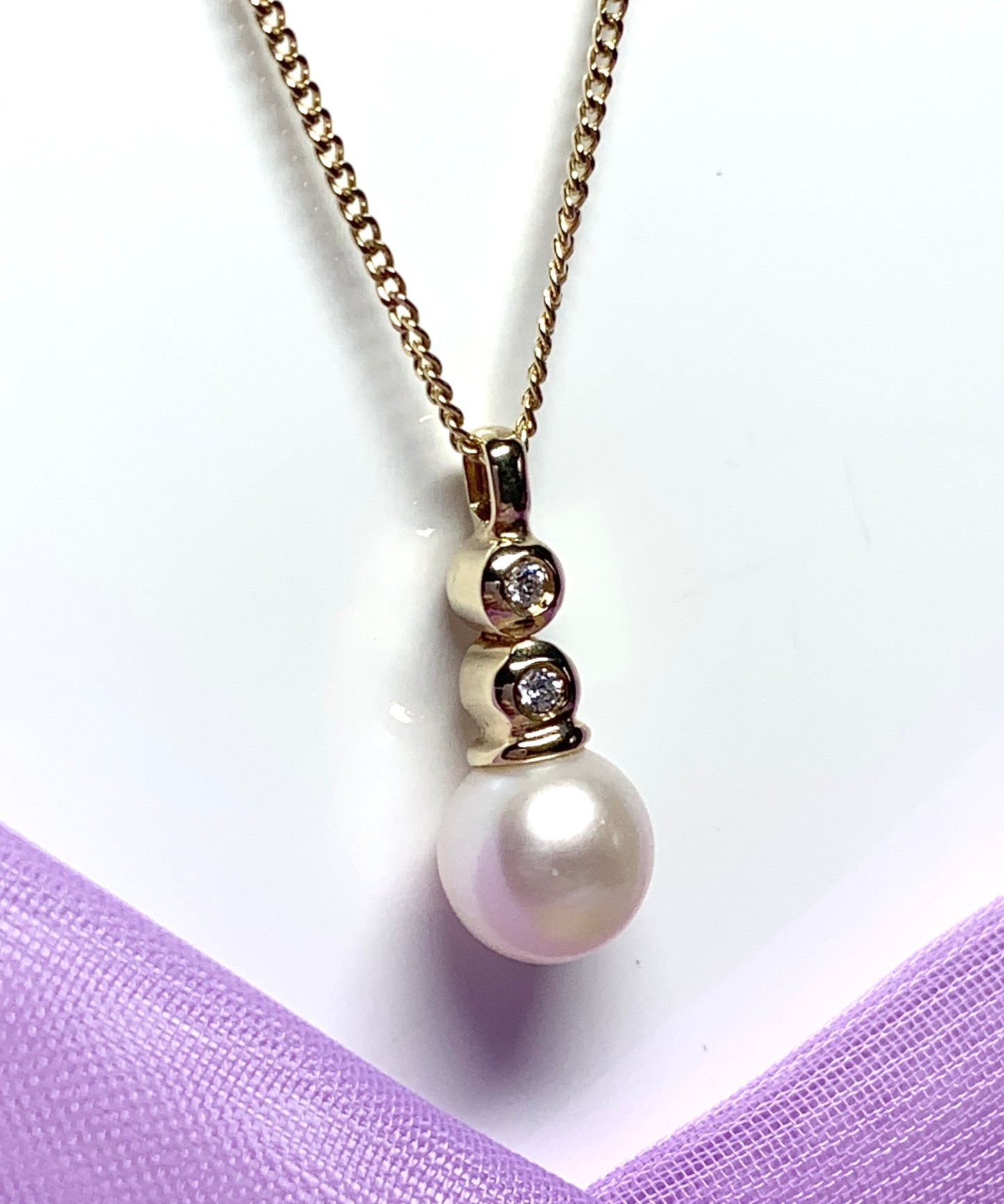 Real pearl necklace freshwater cultured cubic zirconia yellow gold