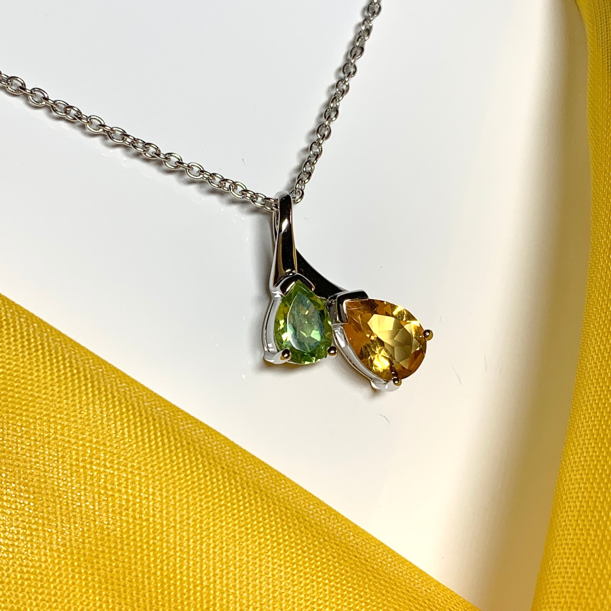 Real peridot and citrine fancy necklace