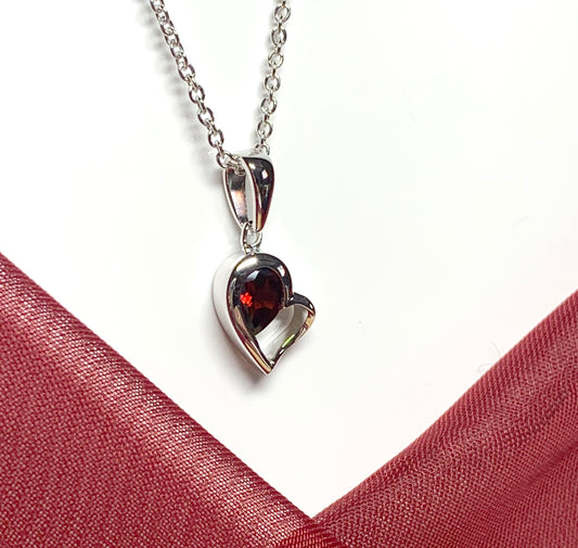 Real red garnet heart shape necklace pendant sterling silver