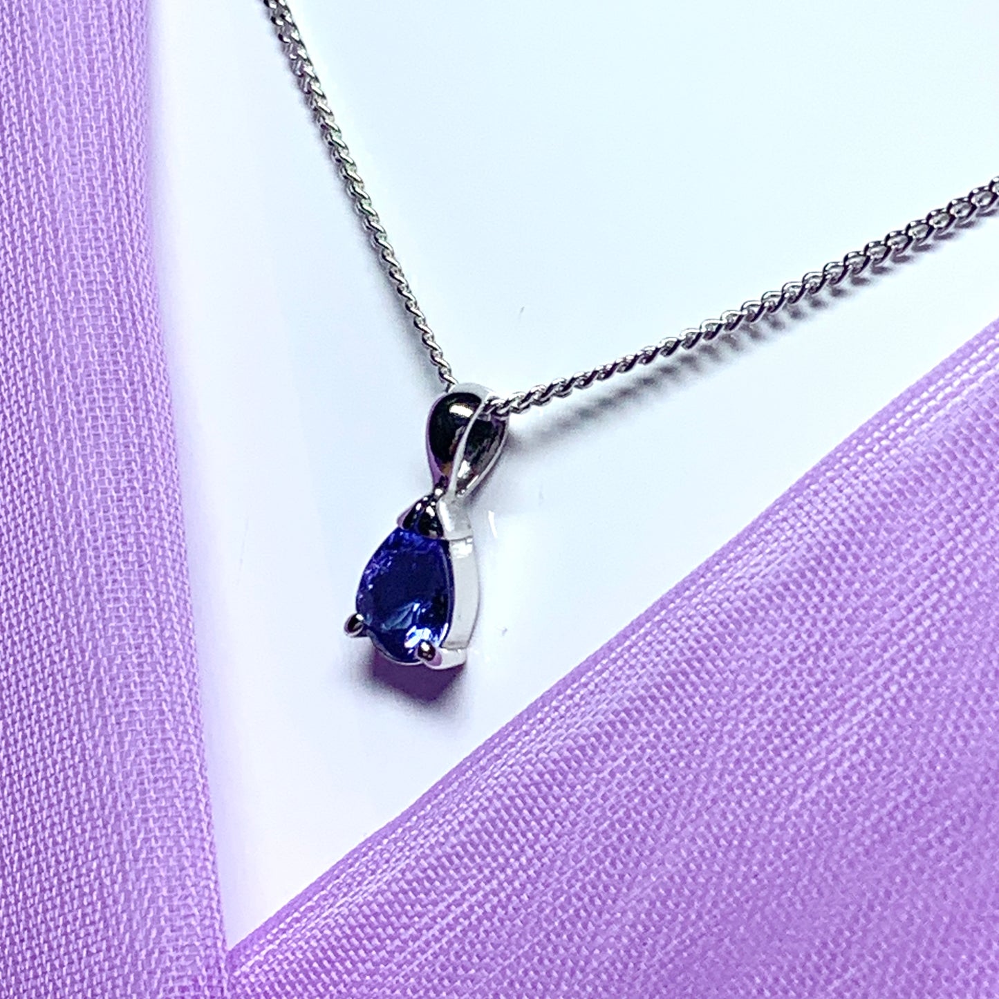 Pear shaped real tanzanite white gold necklace