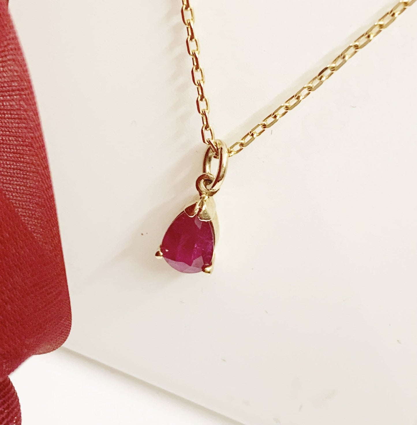 Red Ruby Yellow Gold Pear Teardrop Shaped Necklace